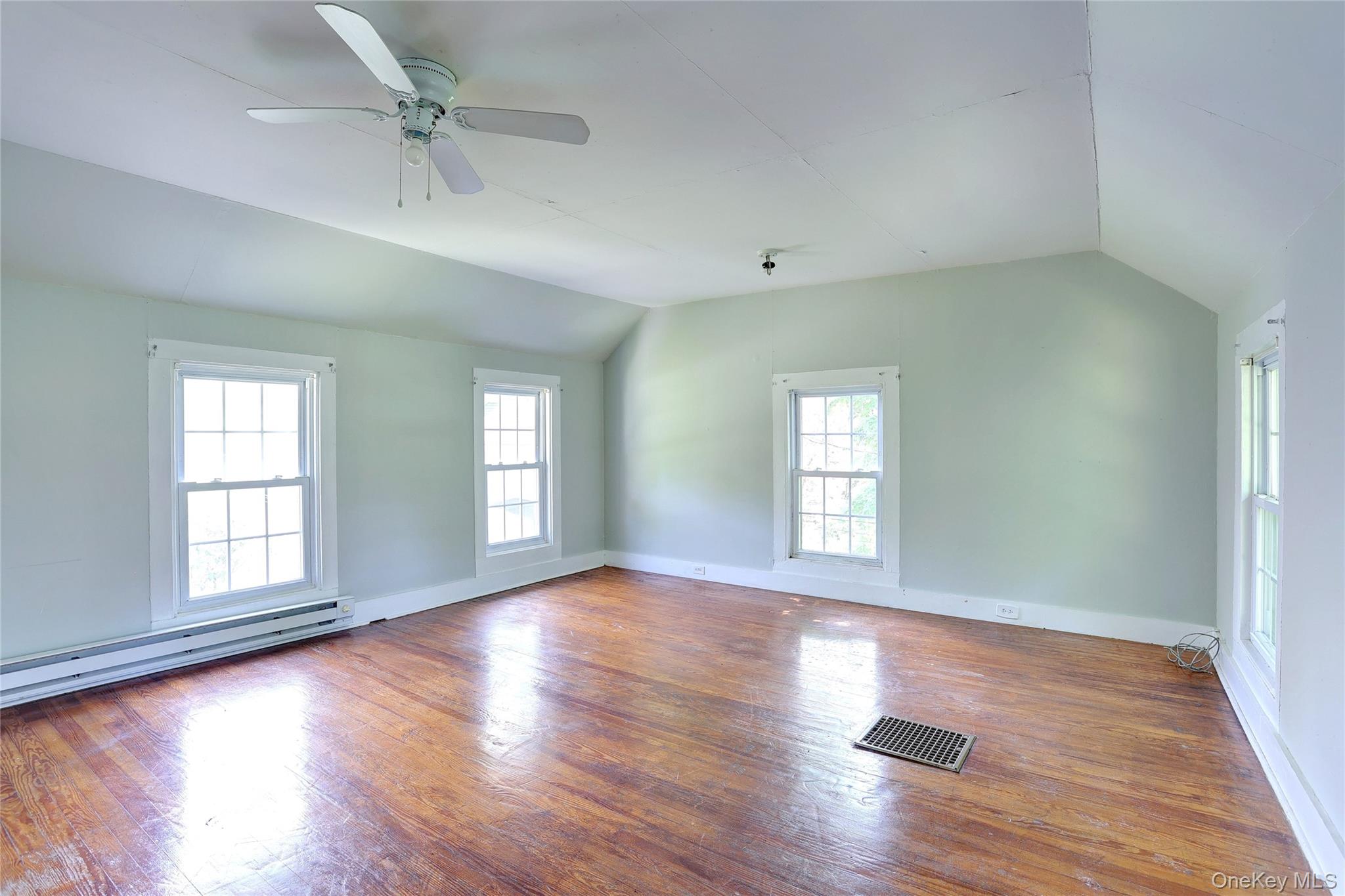 500 Haverstraw Road Property Photo 21