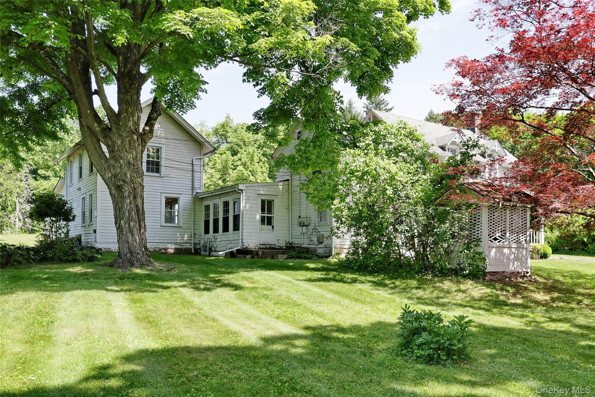 500 Haverstraw Road Property Photo 23
