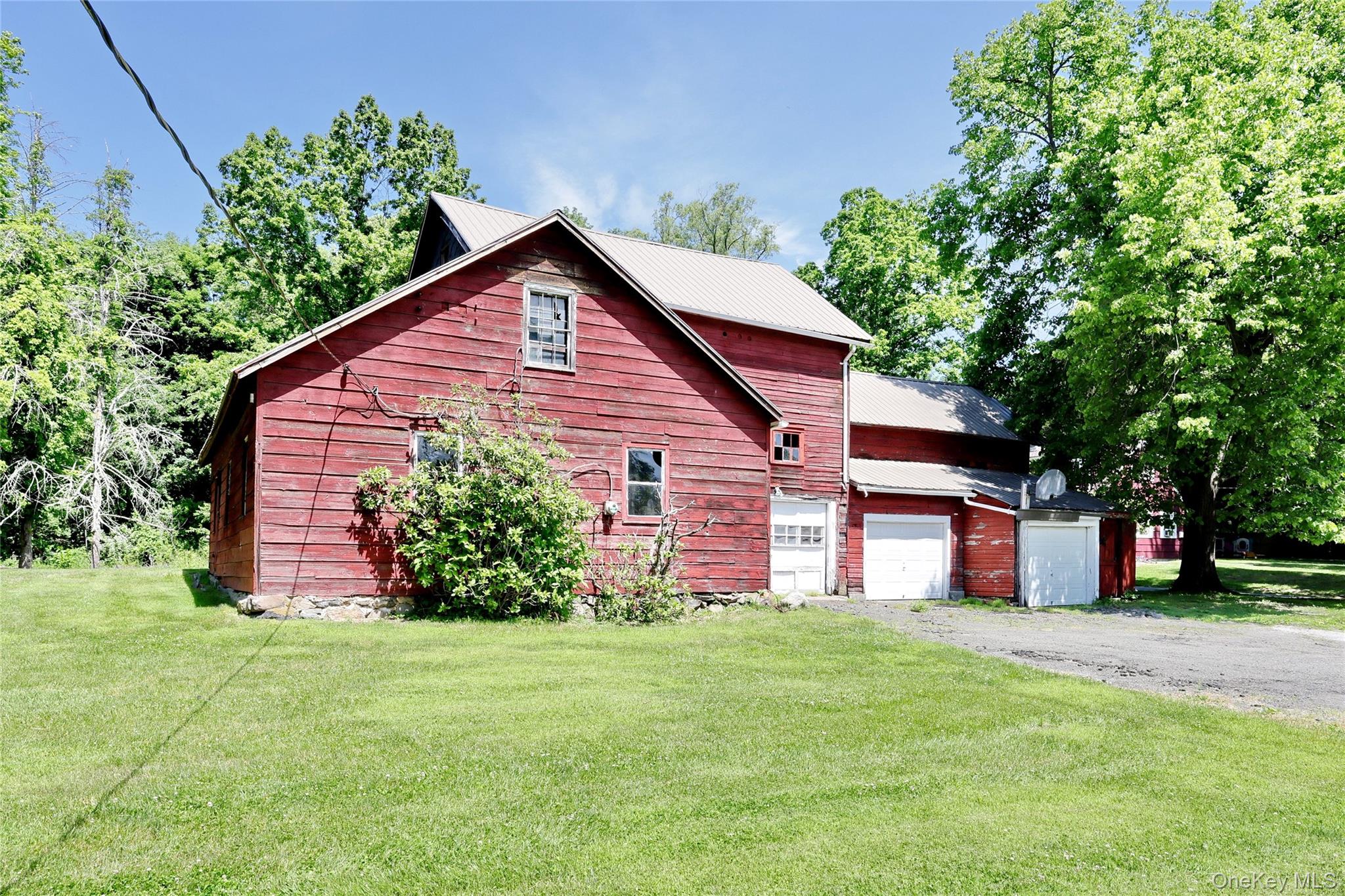 500 Haverstraw Road Property Photo 25