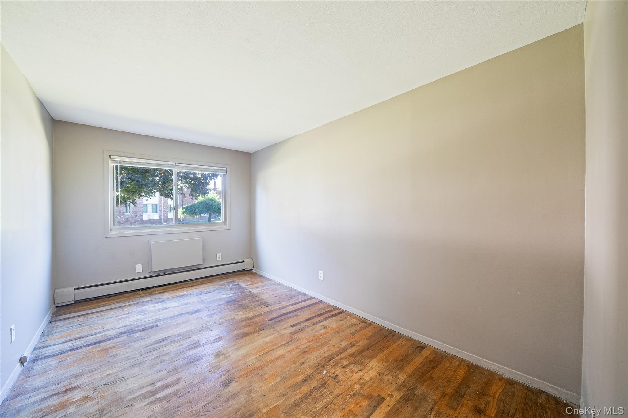 2397 Union Blvd 8a Property Photo 8