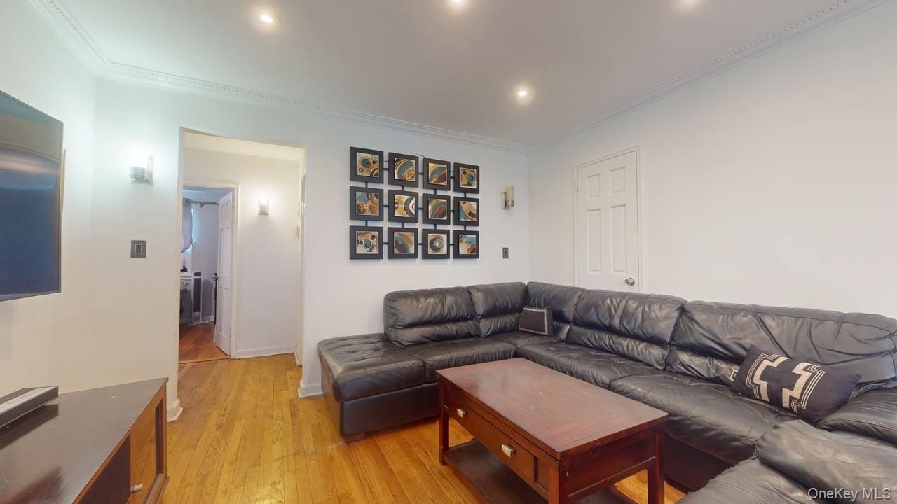 150-28 Jewel Avenue 1 Property Photo 4