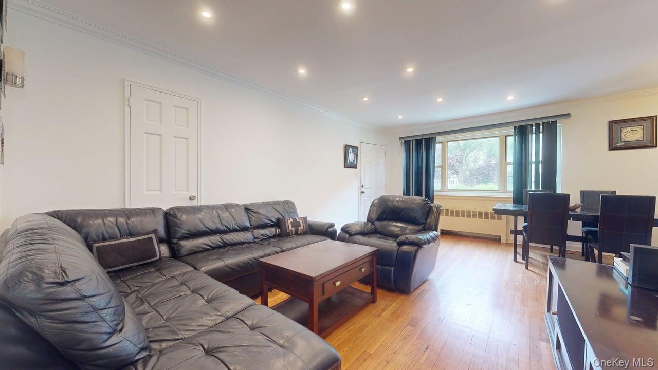 150-28 Jewel Avenue 1 Property Photo 5