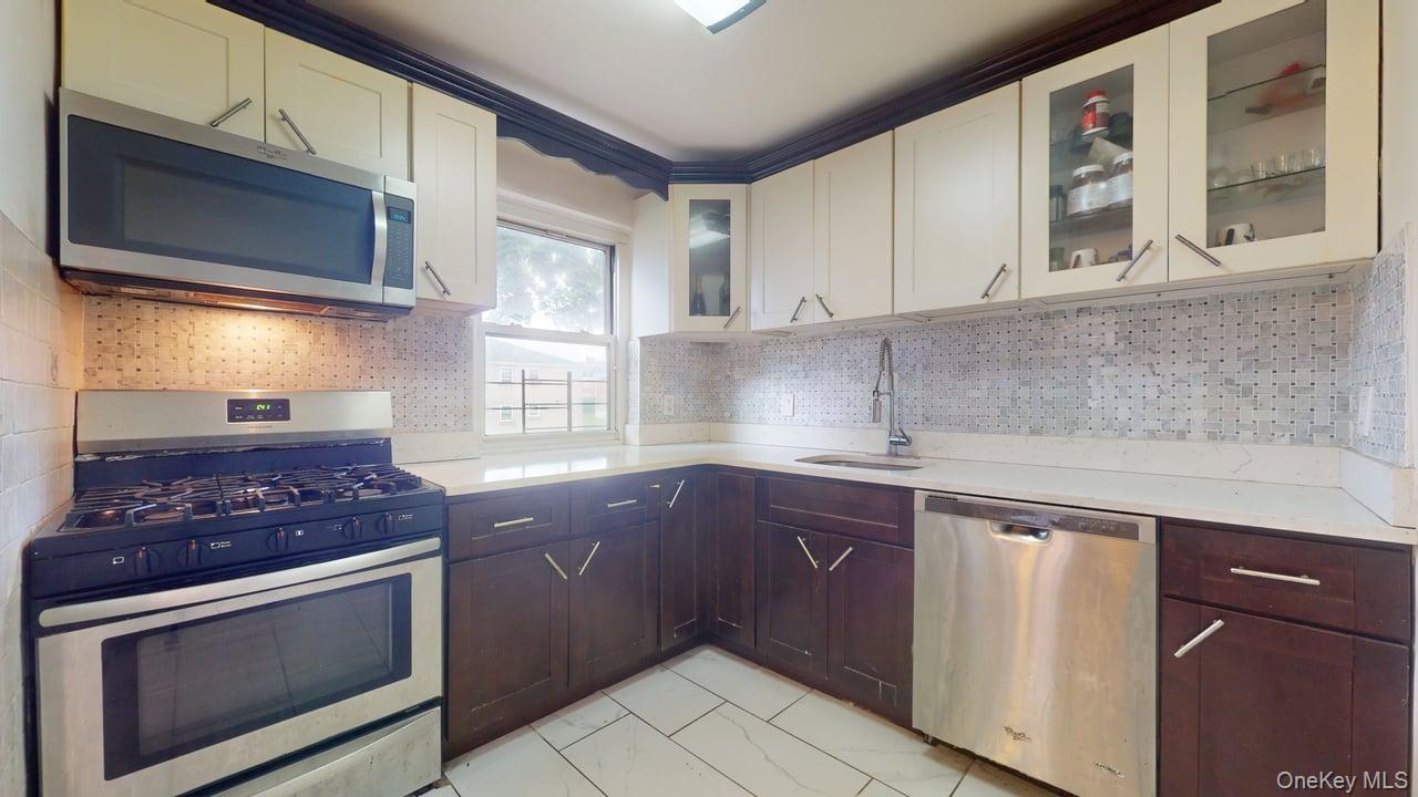 150-28 Jewel Avenue 1 Property Photo 12