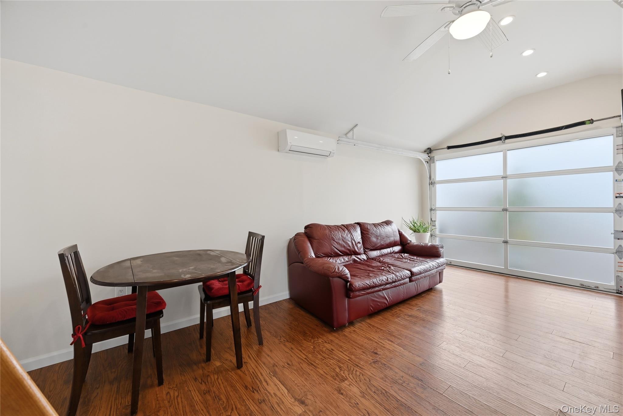 16 Harrow Lane Property Photo 17