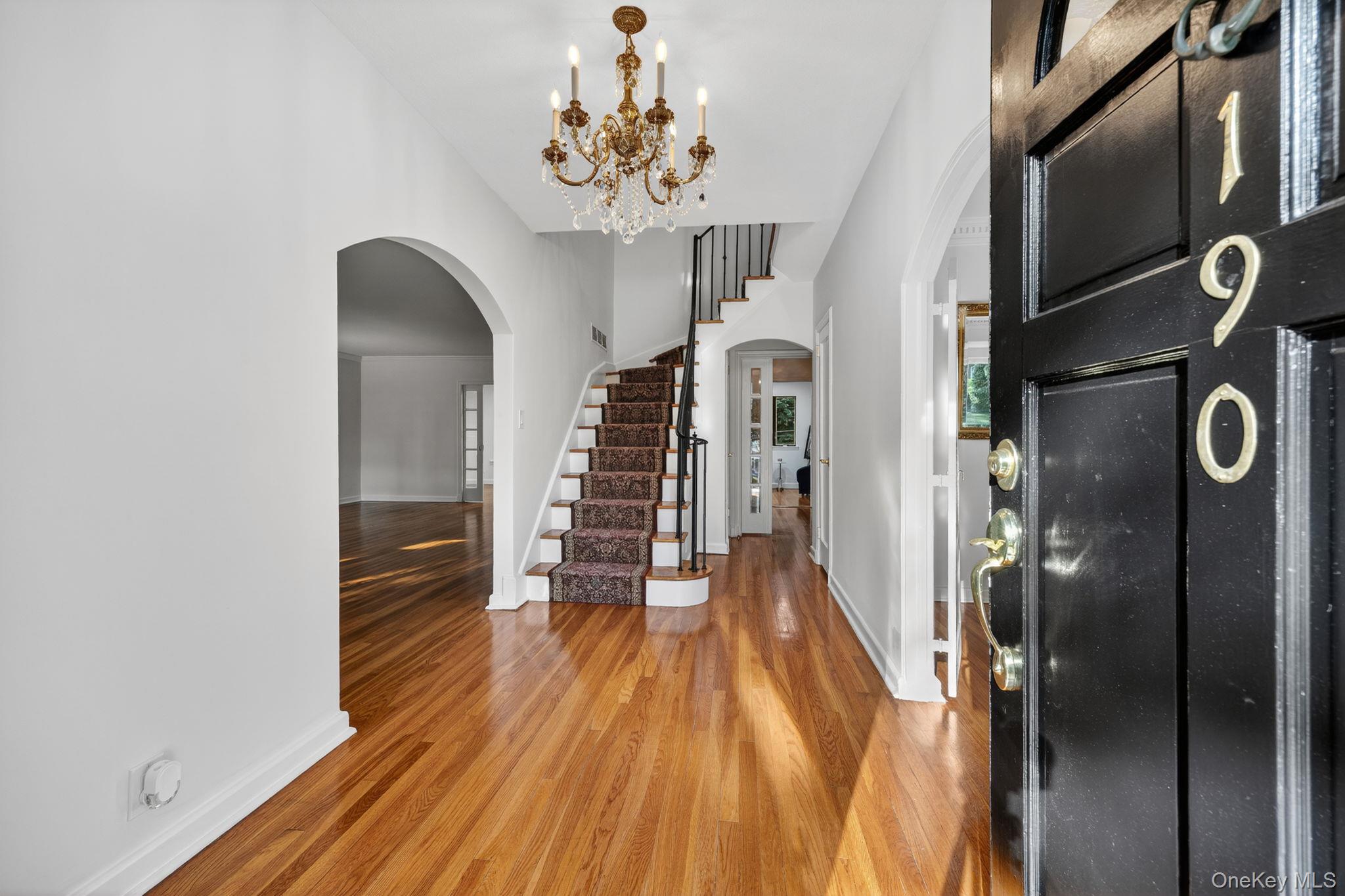 190 Sussex Drive Property Photo 5