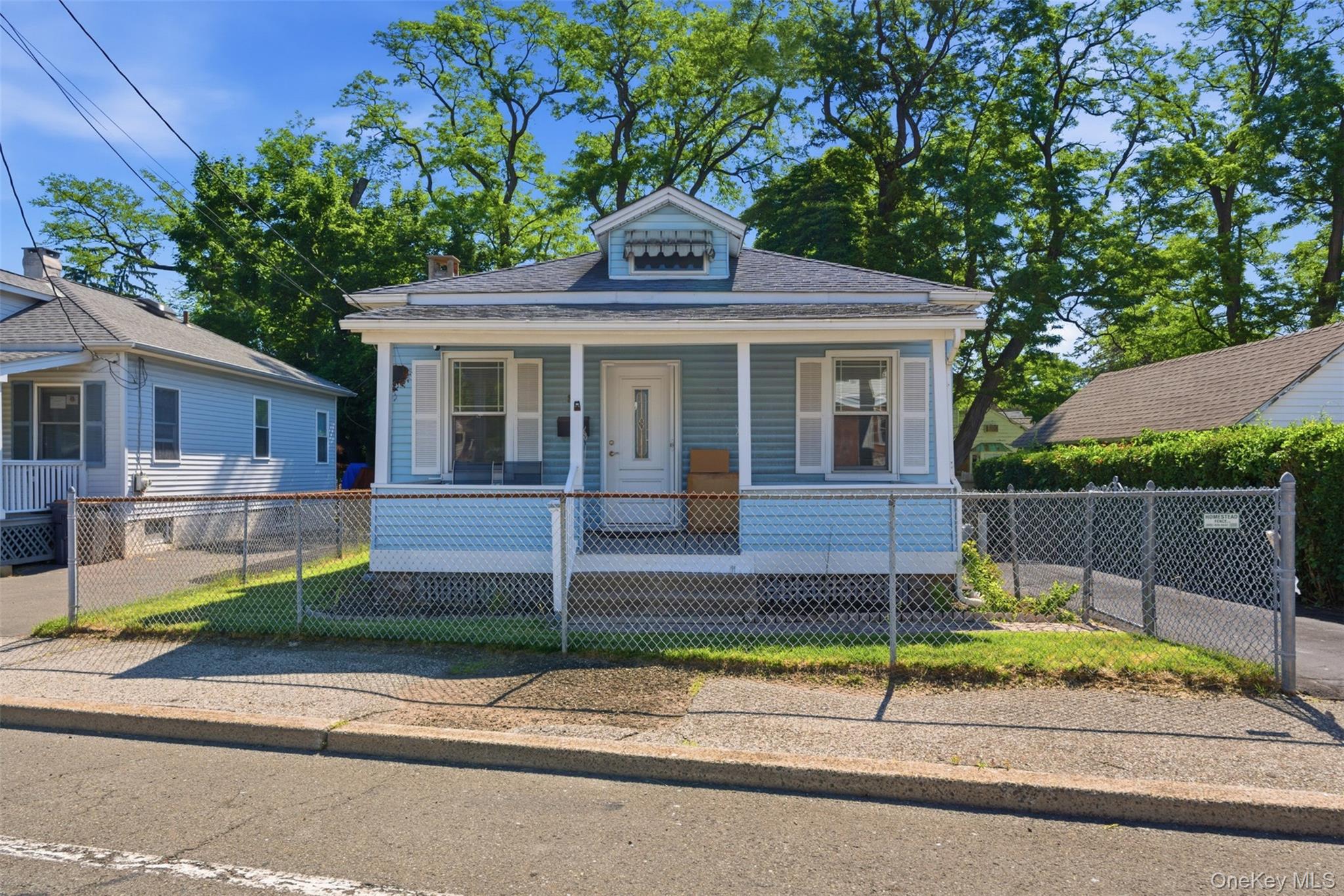 84 Main Street Property Photo 1