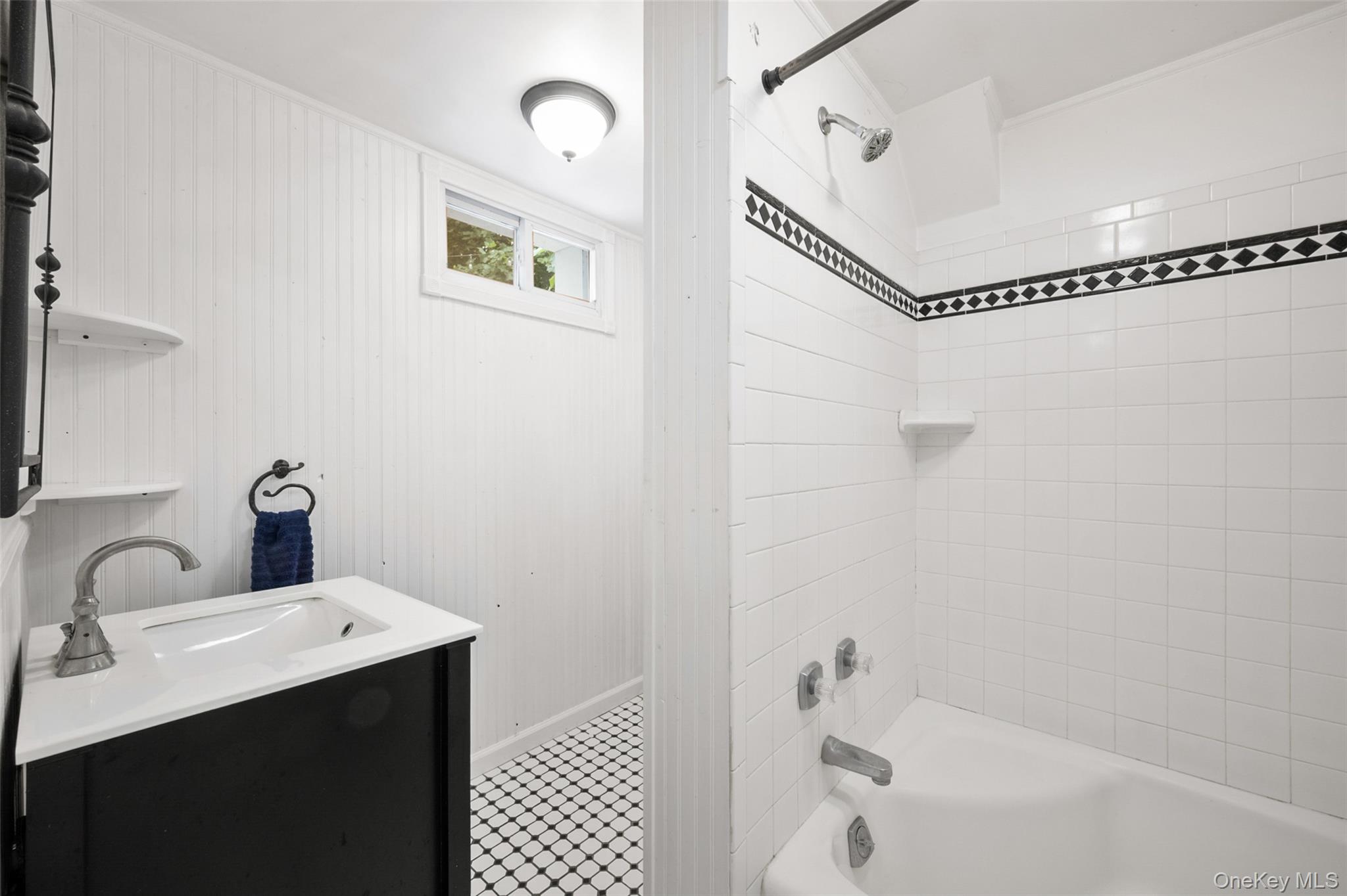 27 Silleck Boulevard Property Photo 19