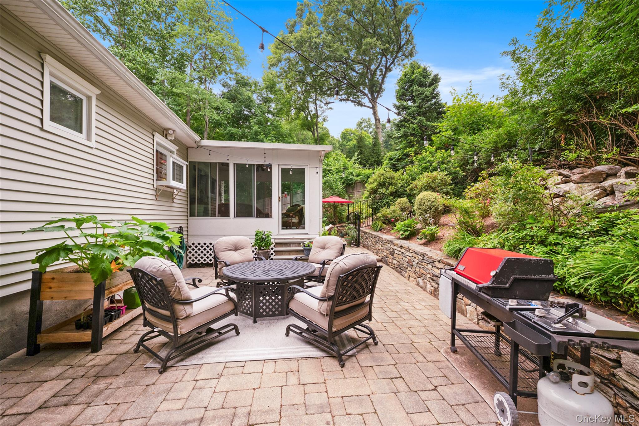27 Silleck Boulevard Property Photo 20