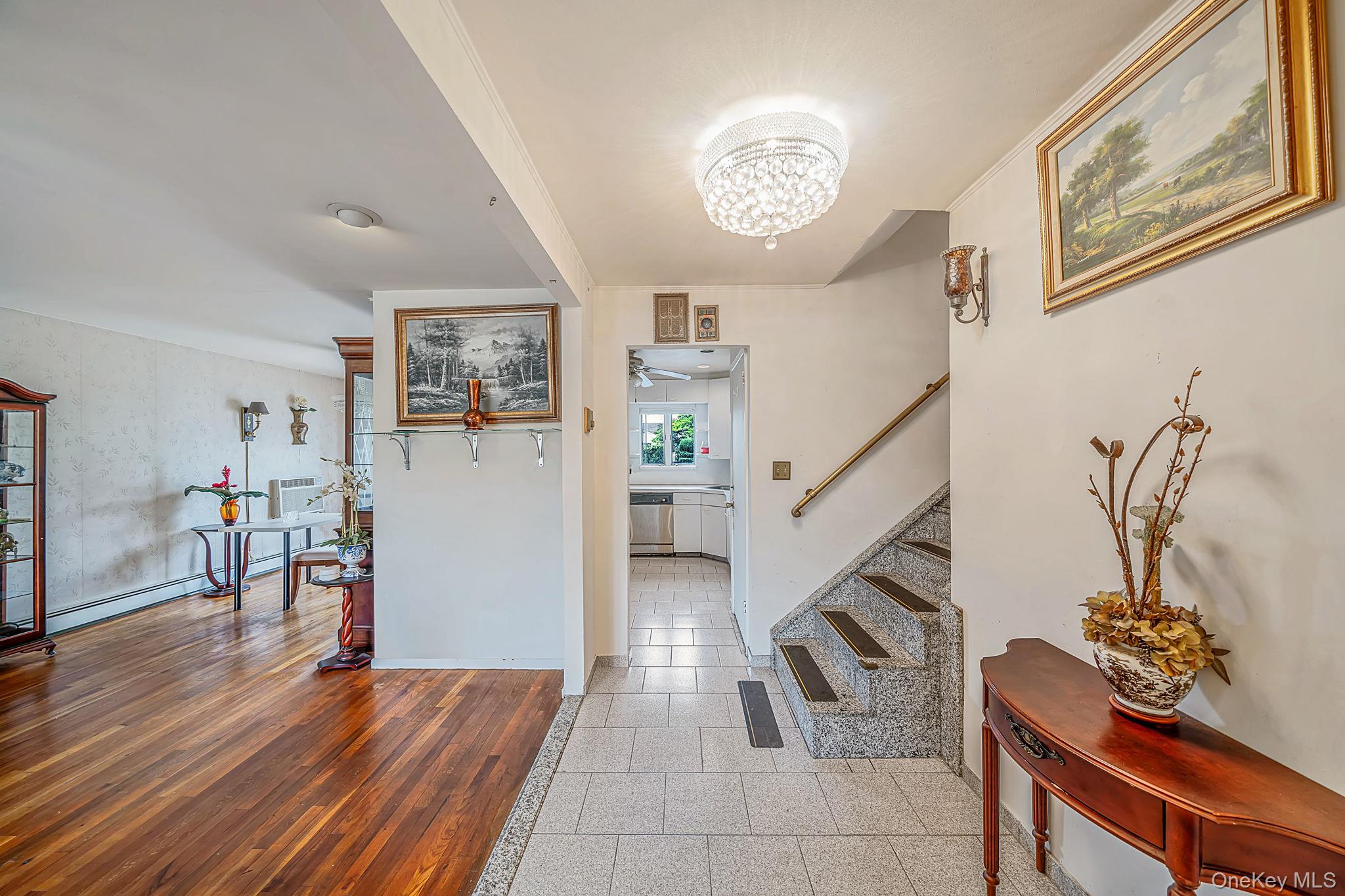 68 Myles Avenue Property Photo 10