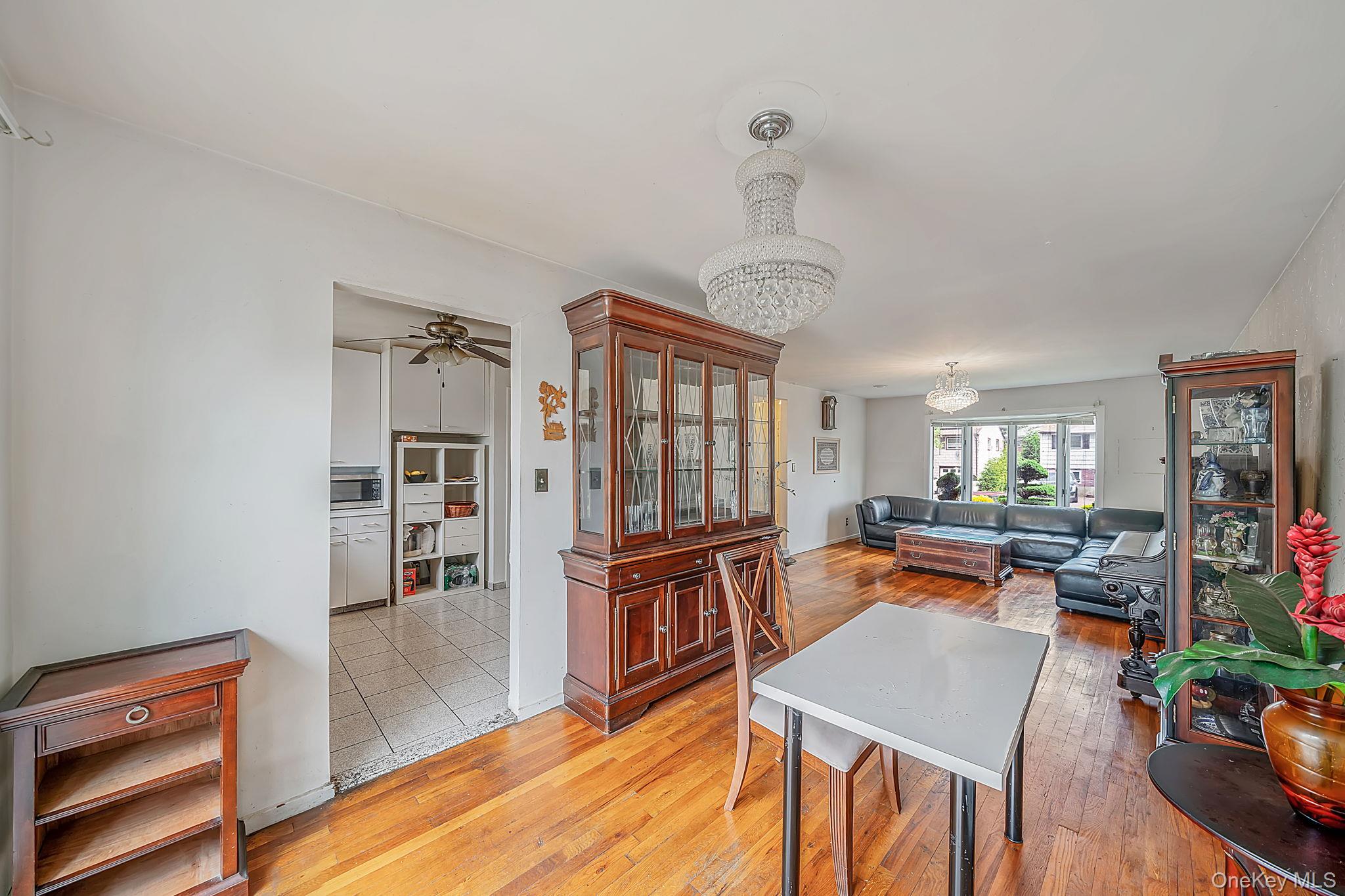 68 Myles Avenue Property Photo 13