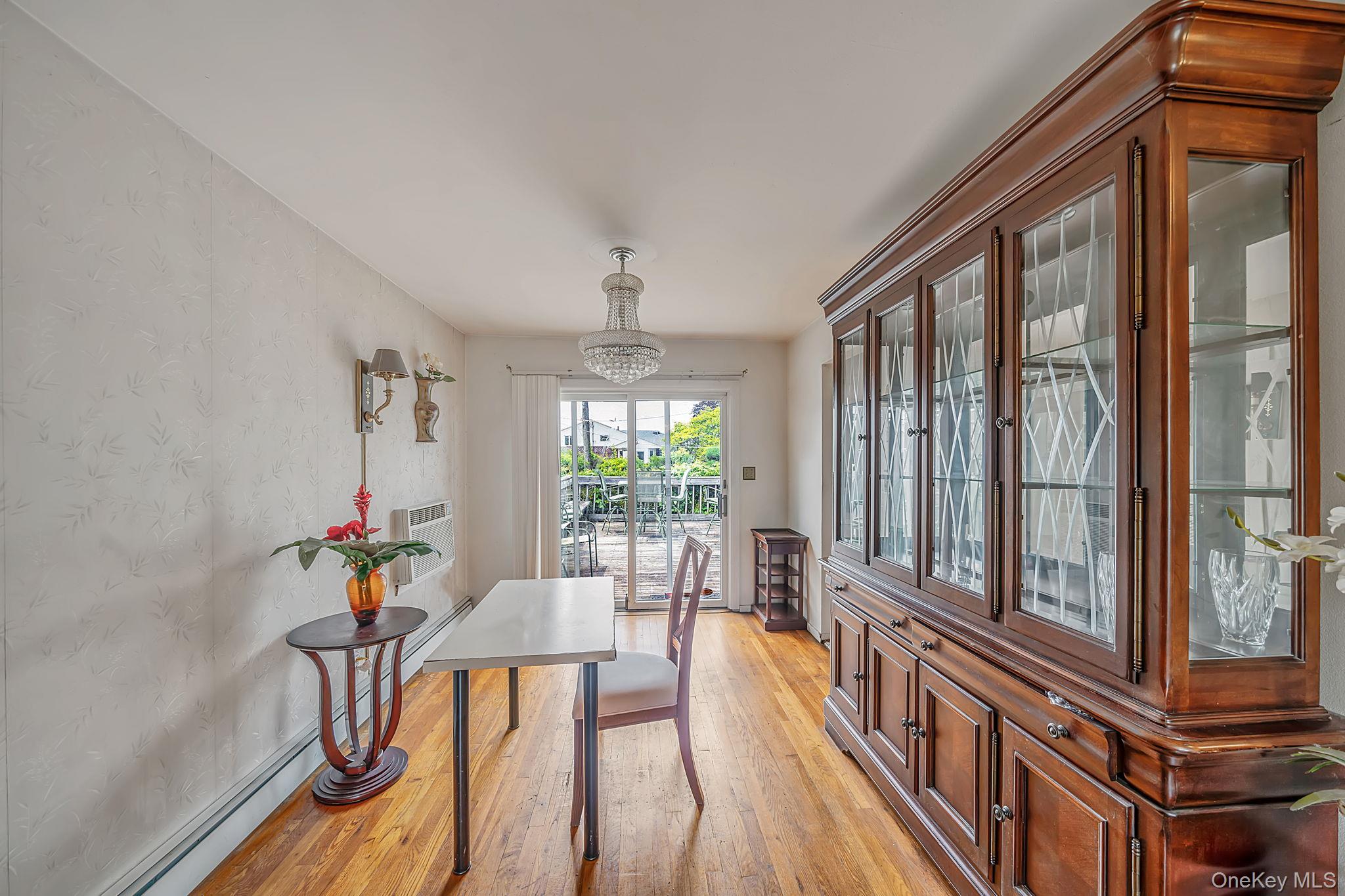 68 Myles Avenue Property Photo 14