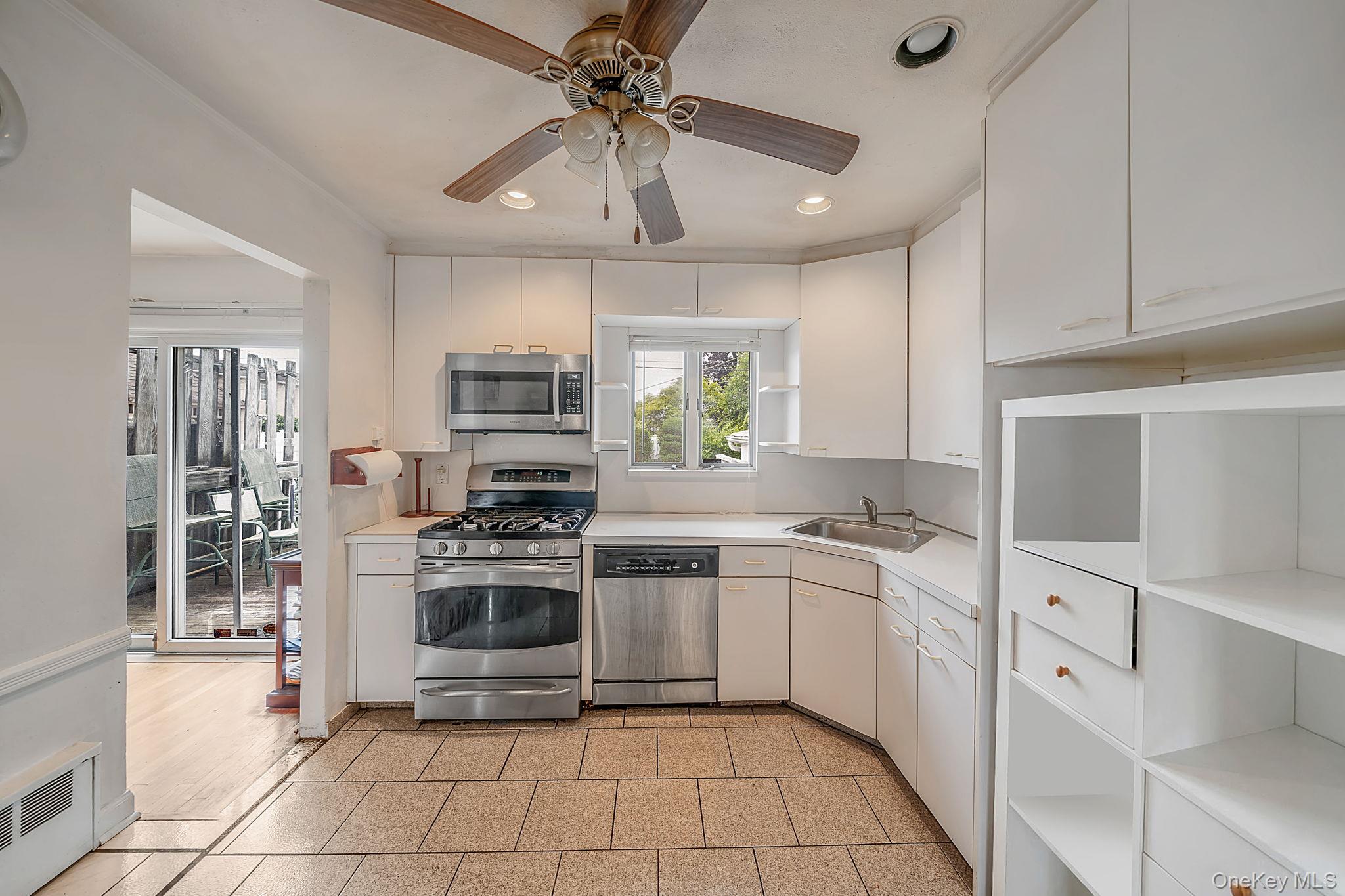 68 Myles Avenue Property Photo 16