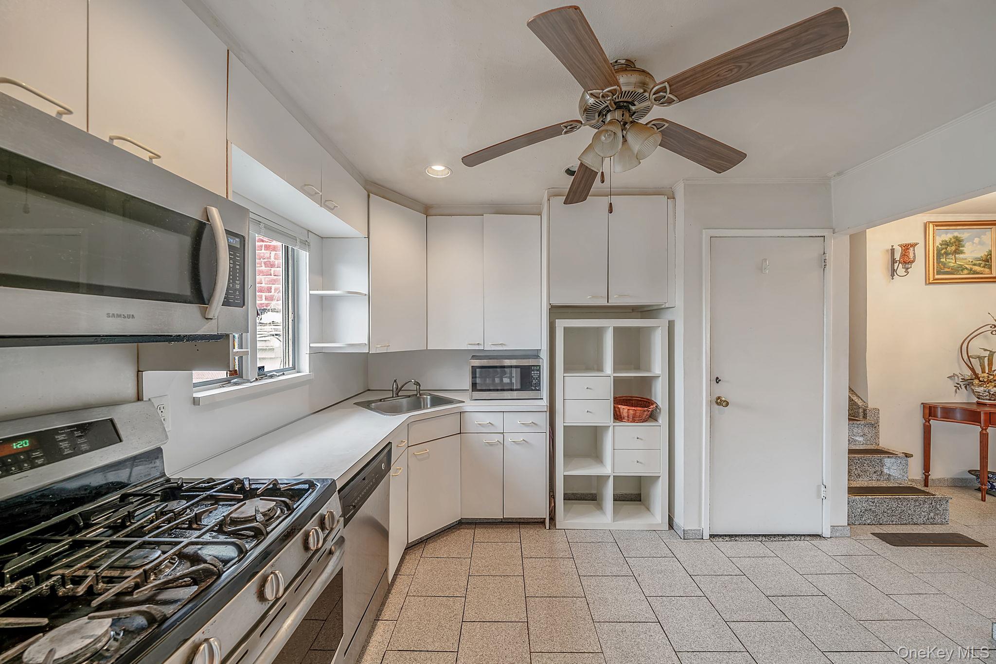 68 Myles Avenue Property Photo 17