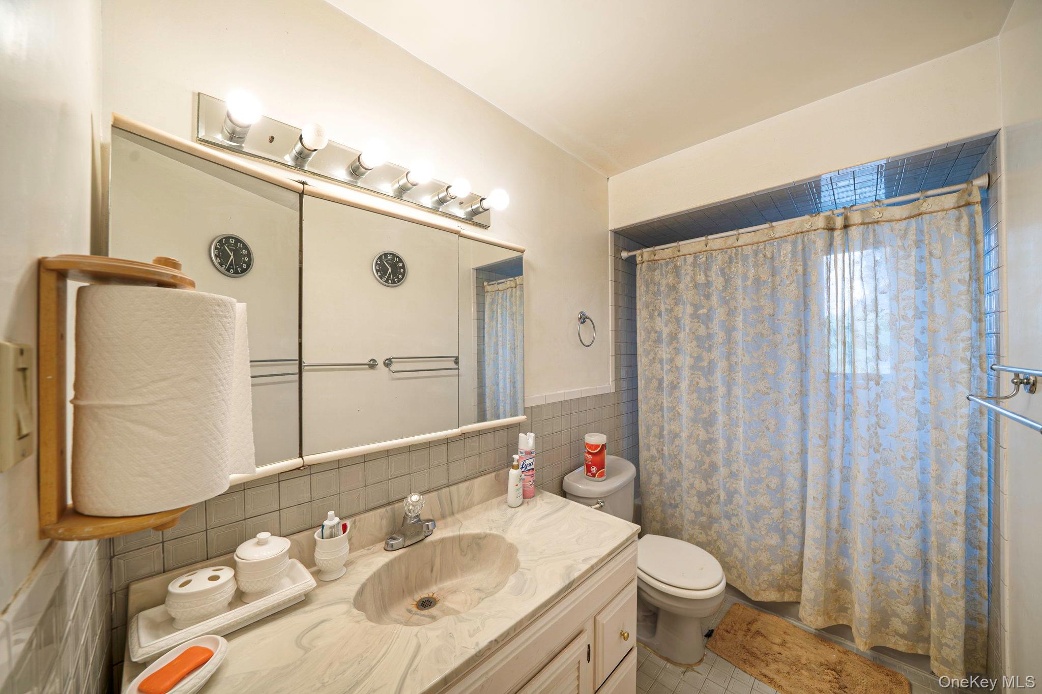 68 Myles Avenue Property Photo 18
