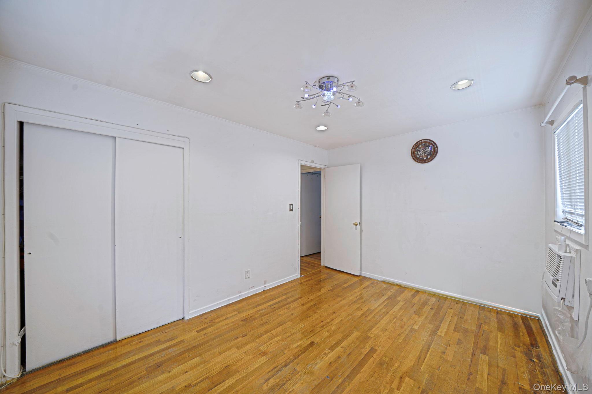68 Myles Avenue Property Photo 21