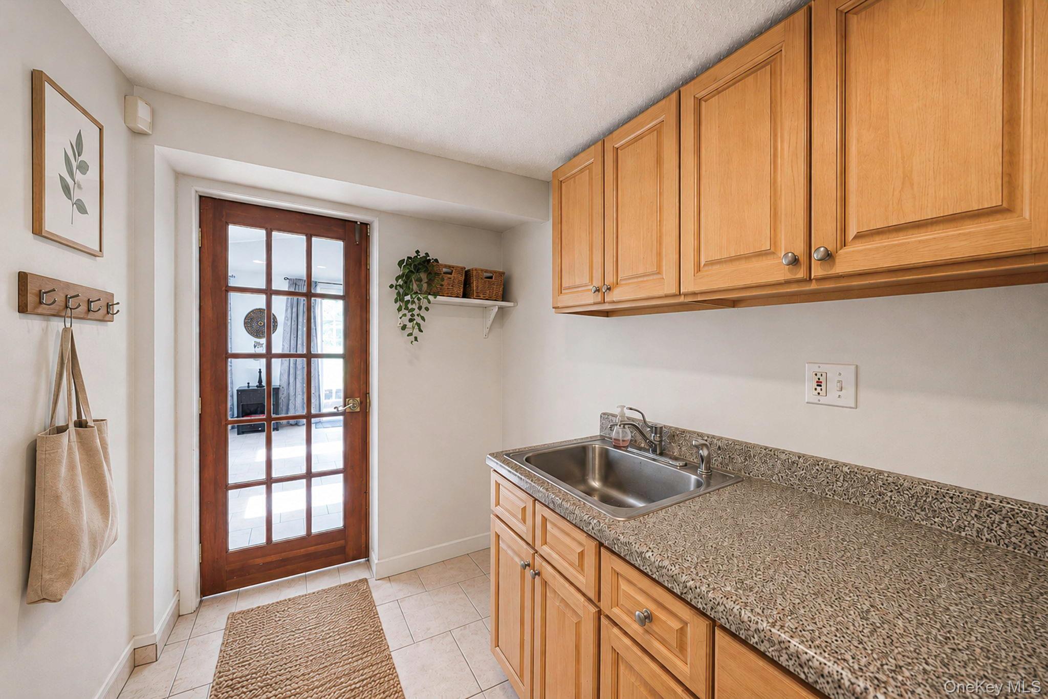 68 Myles Avenue Property Photo 26