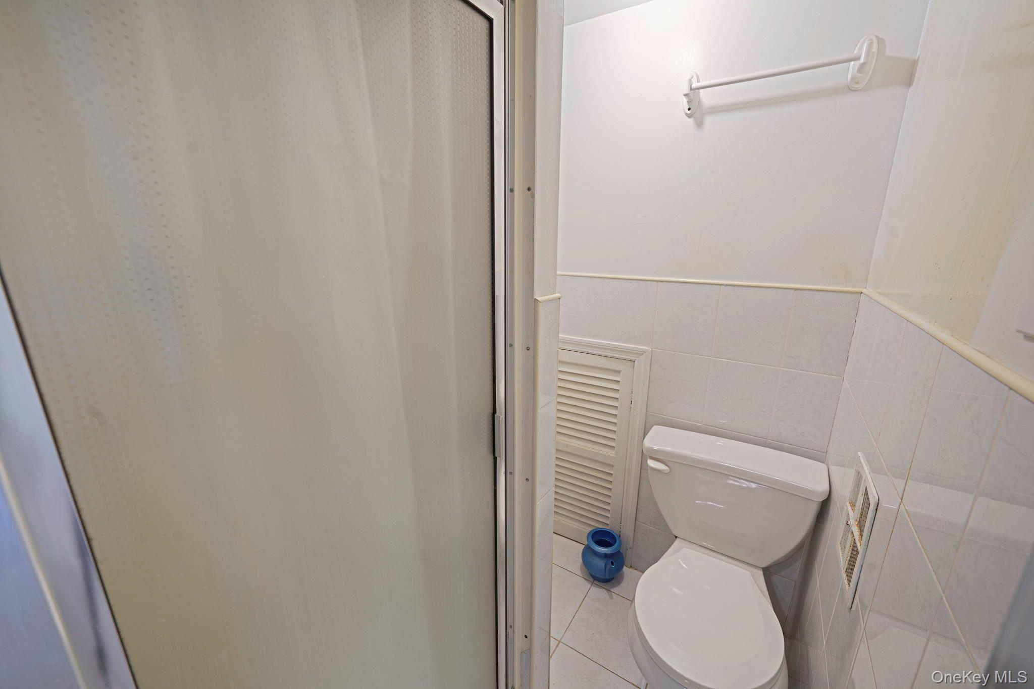 68 Myles Avenue Property Photo 27