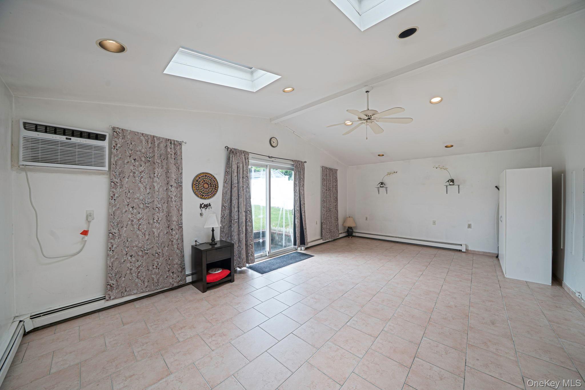 68 Myles Avenue Property Photo 29