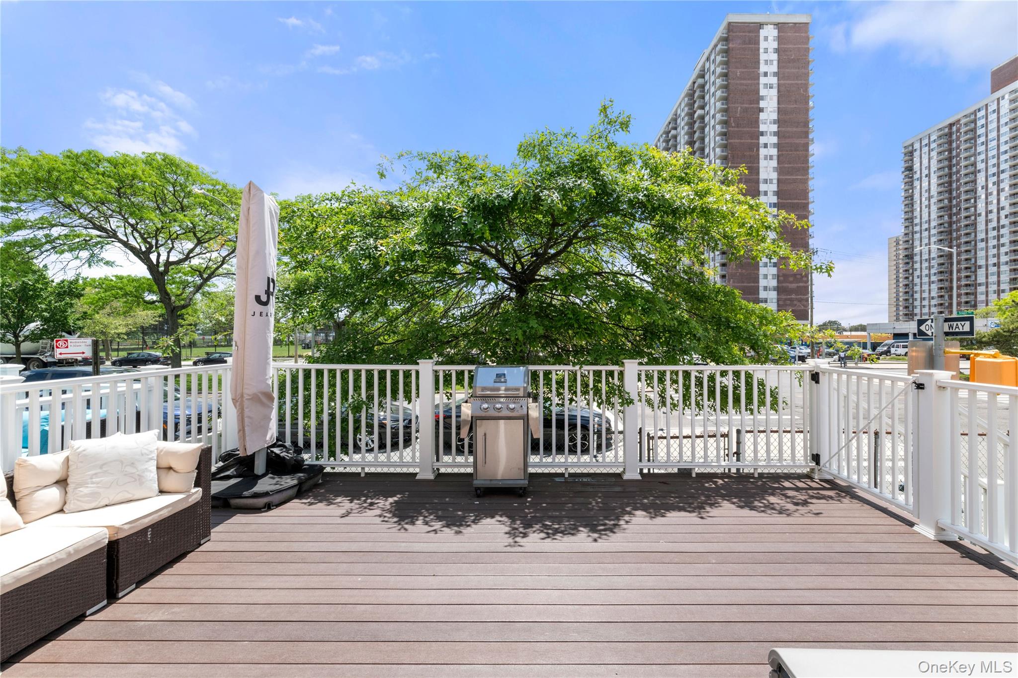 1666 Seagirt Boulevard Property Photo 15