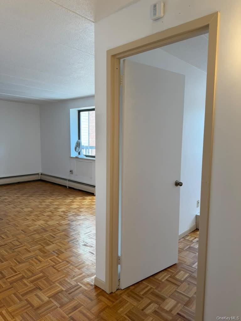 134-46 Maple Avenue 5b Property Photo 3