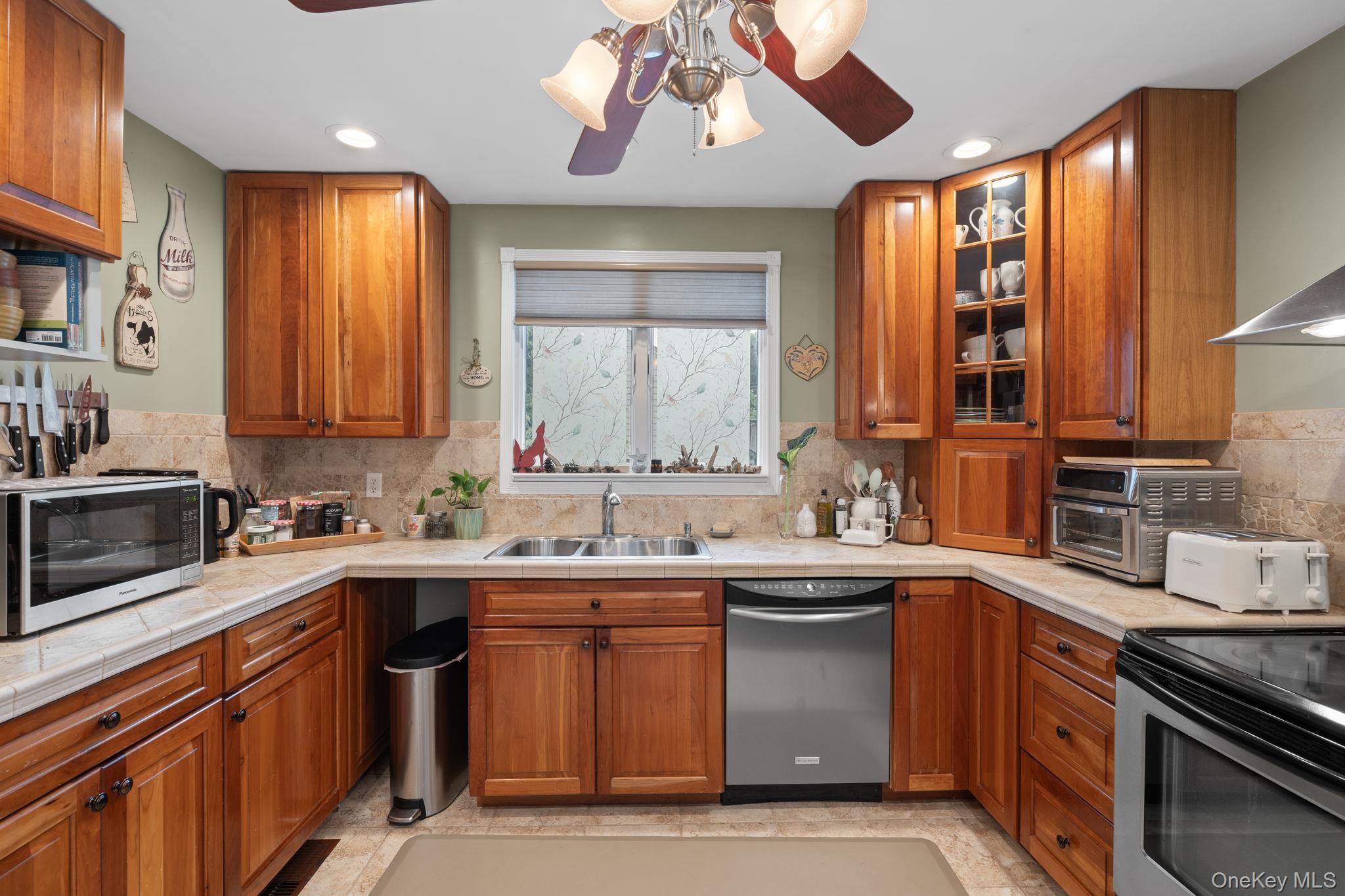 35 Highland Avenue Property Photo 2