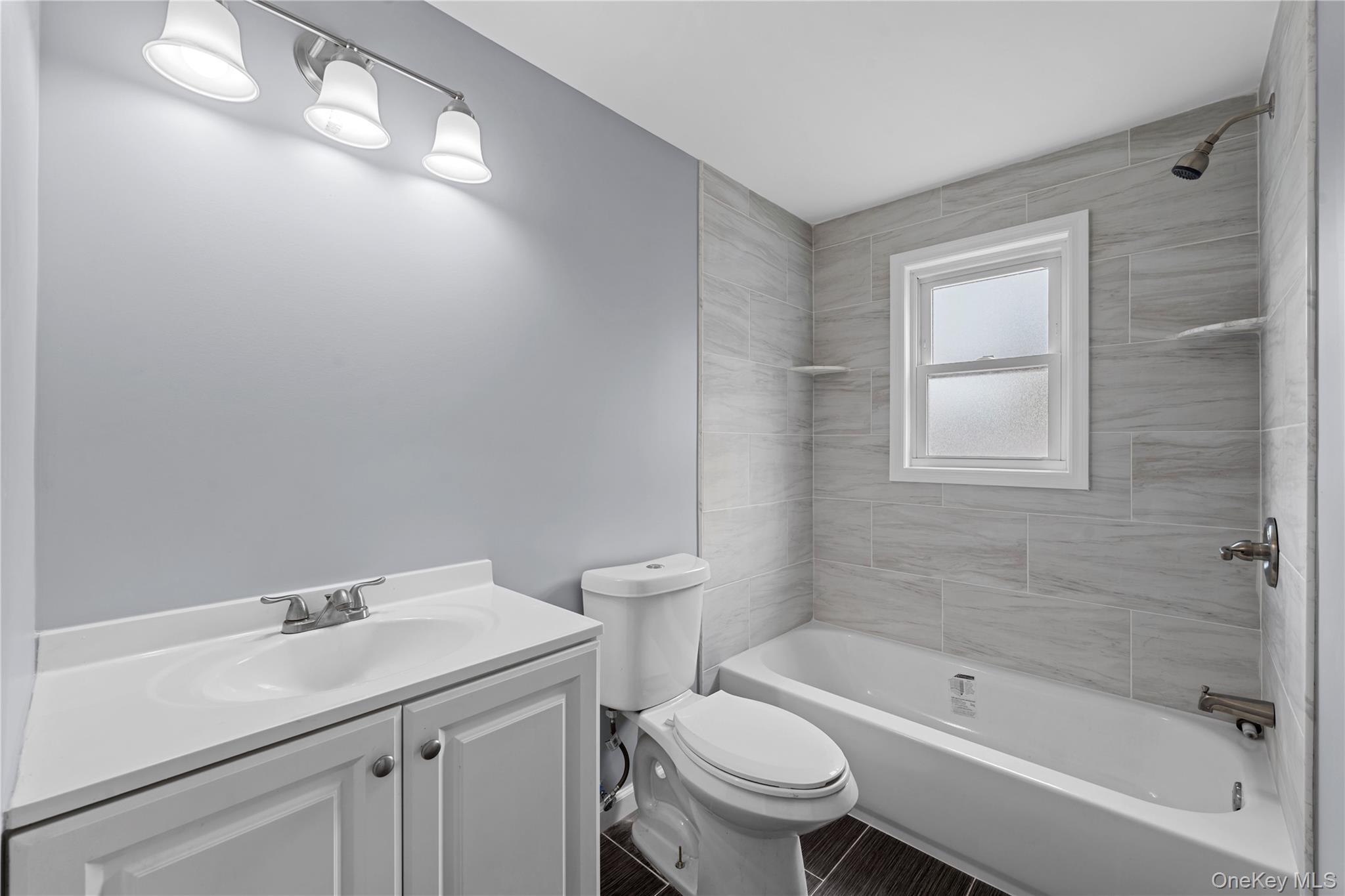 474 Roy Street Property Photo 18