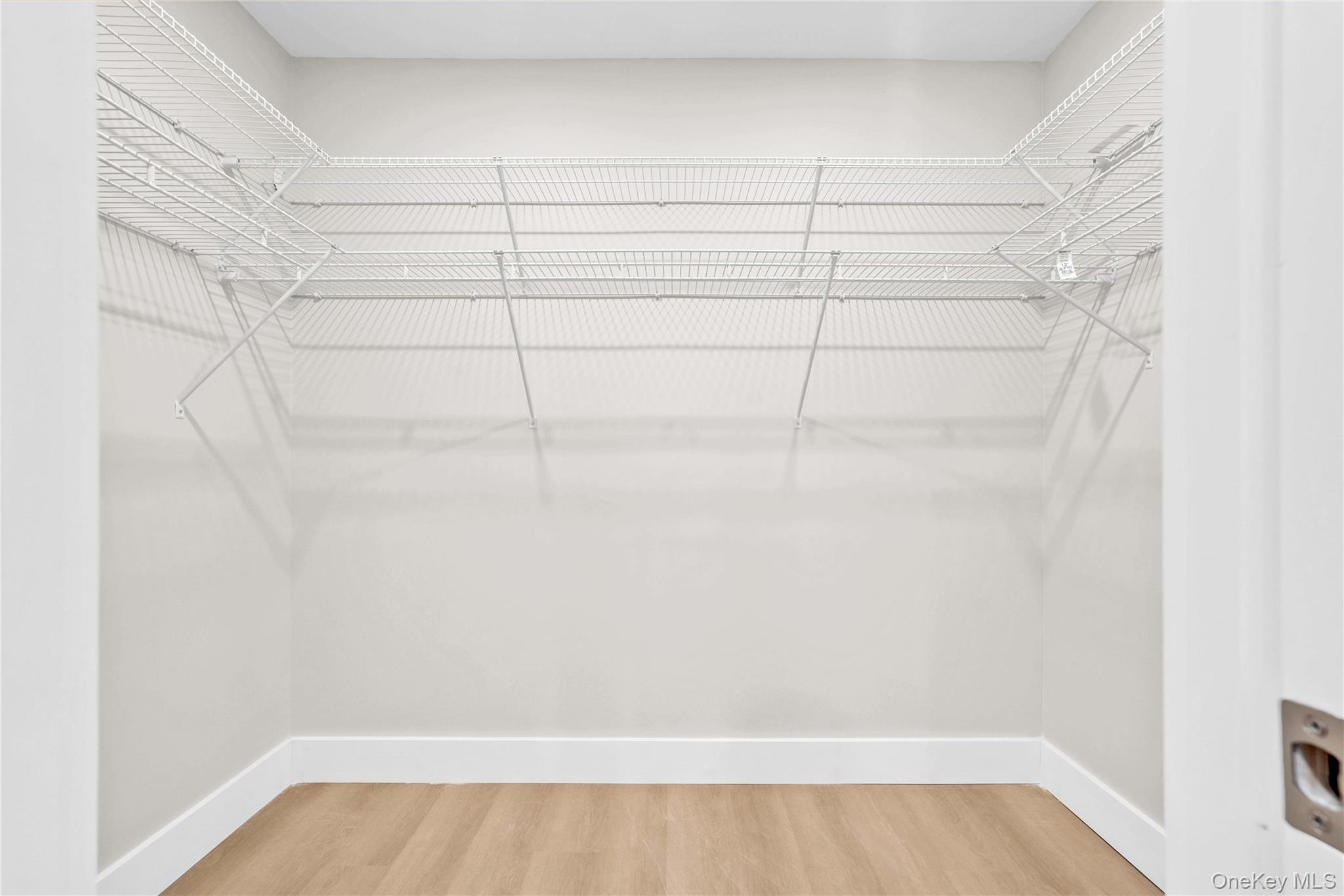 936 Union Avenue C Property Photo 11