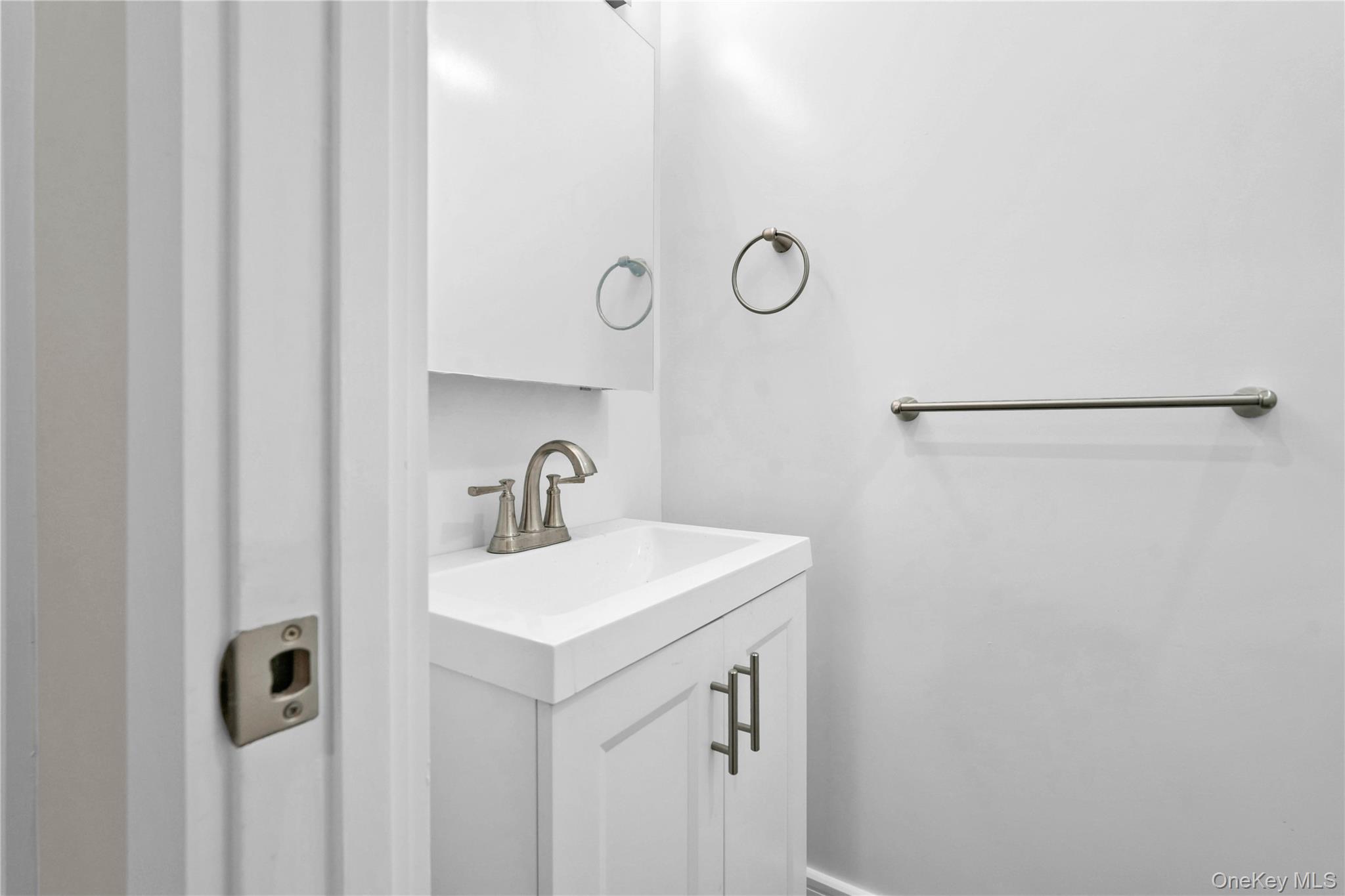 936 Union Avenue C Property Photo 14