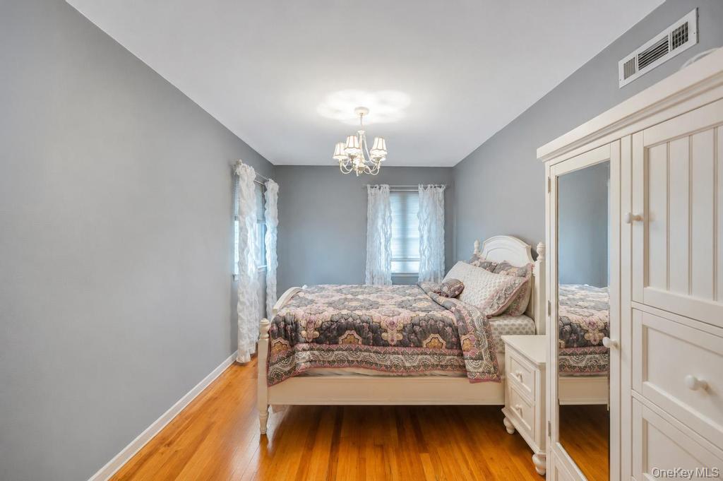 372 Hungry Harbor Road Property Photo 17