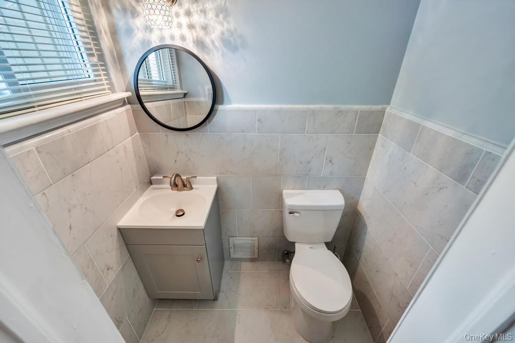 372 Hungry Harbor Road Property Photo 22