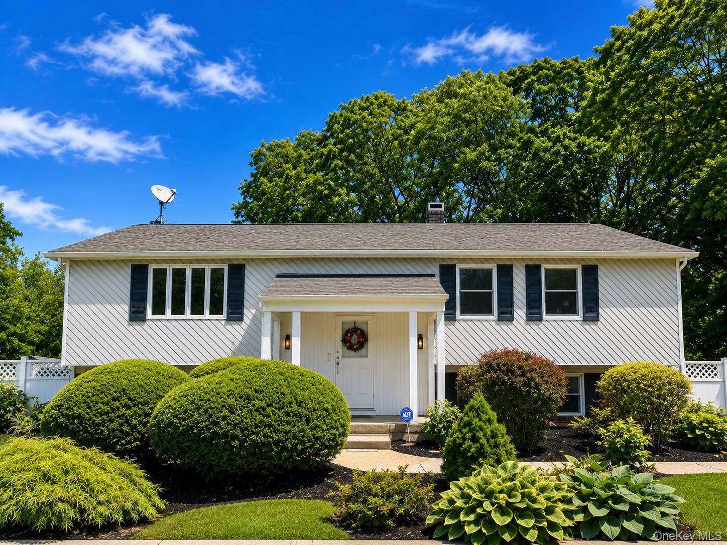 27 Wedgewood Drive Property Photo 1
