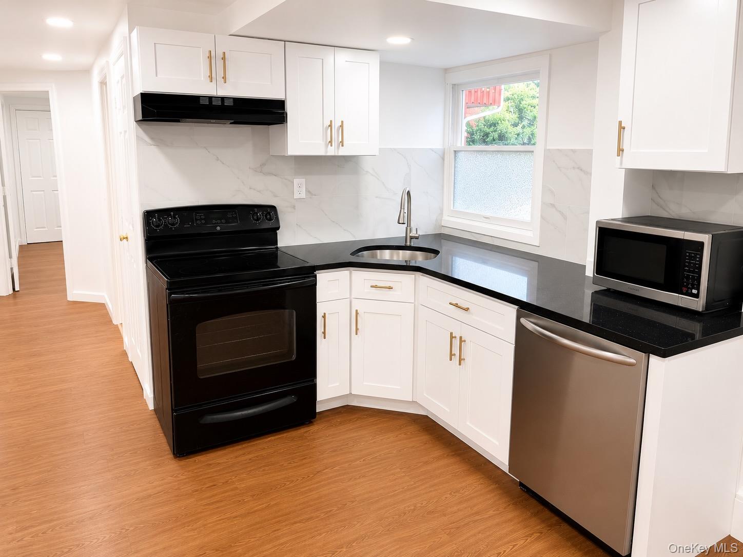 27 Wedgewood Drive Property Photo 16