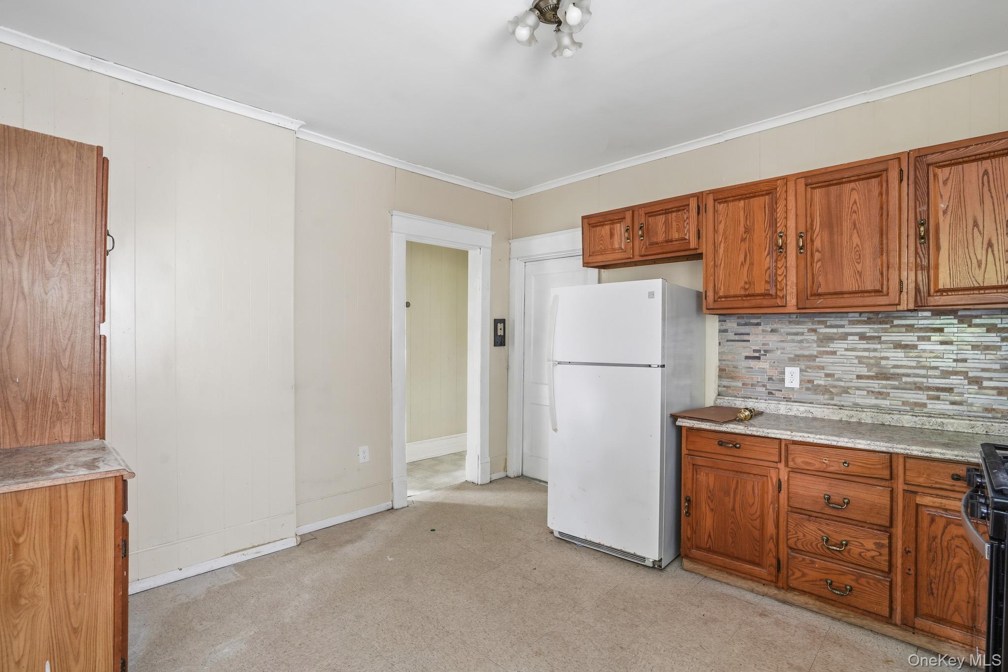 65 N Clinton Street Property Photo 14