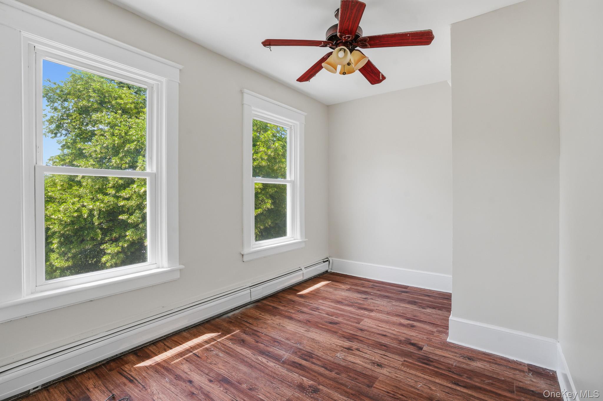 65 N Clinton Street Property Photo 29