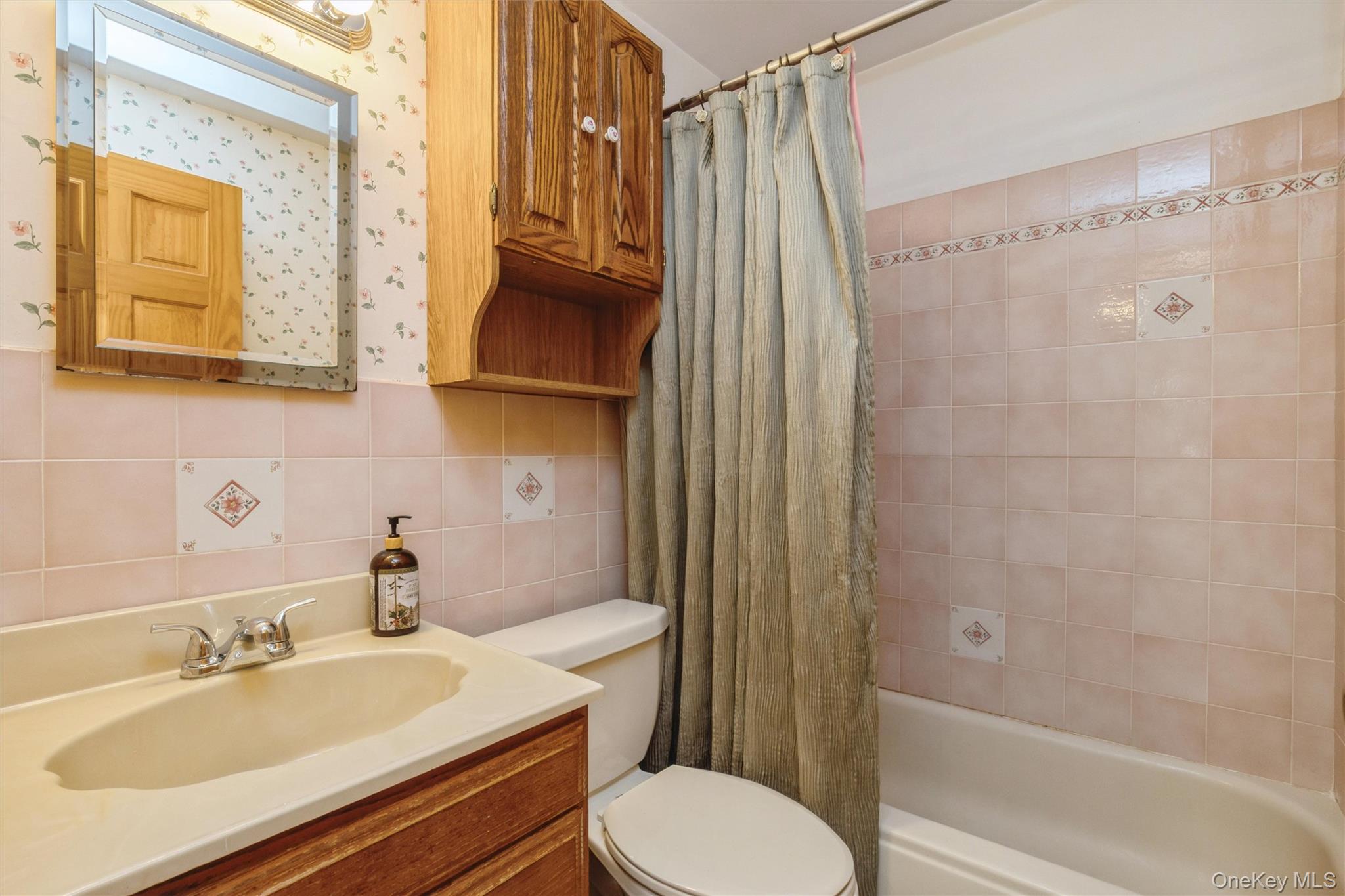 110 Yale Street Property Photo 19