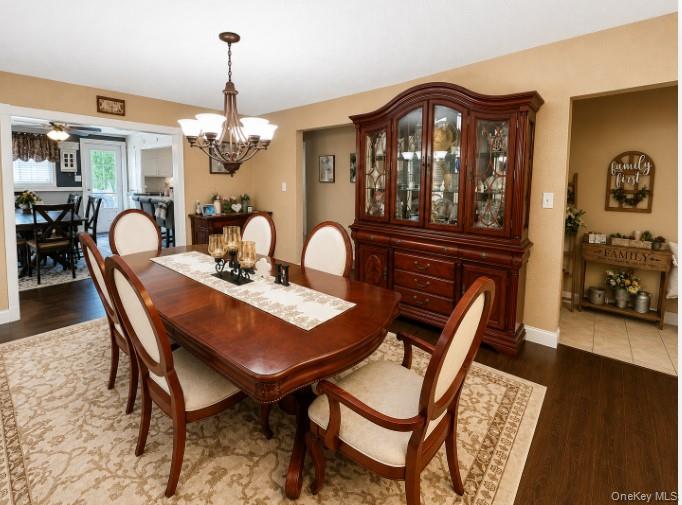 2 Comet Road Property Photo 5