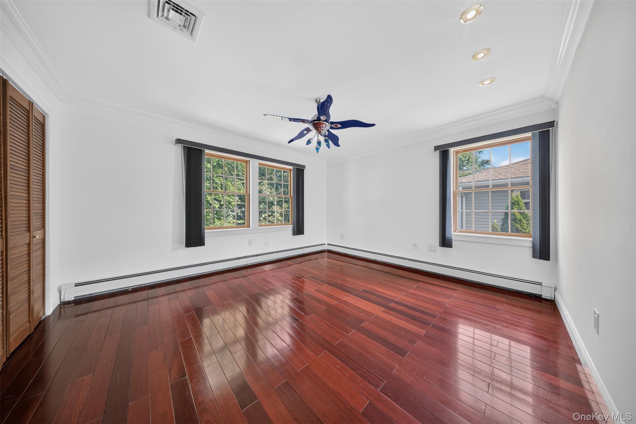 45 Yennicock Avenue Property Photo 32