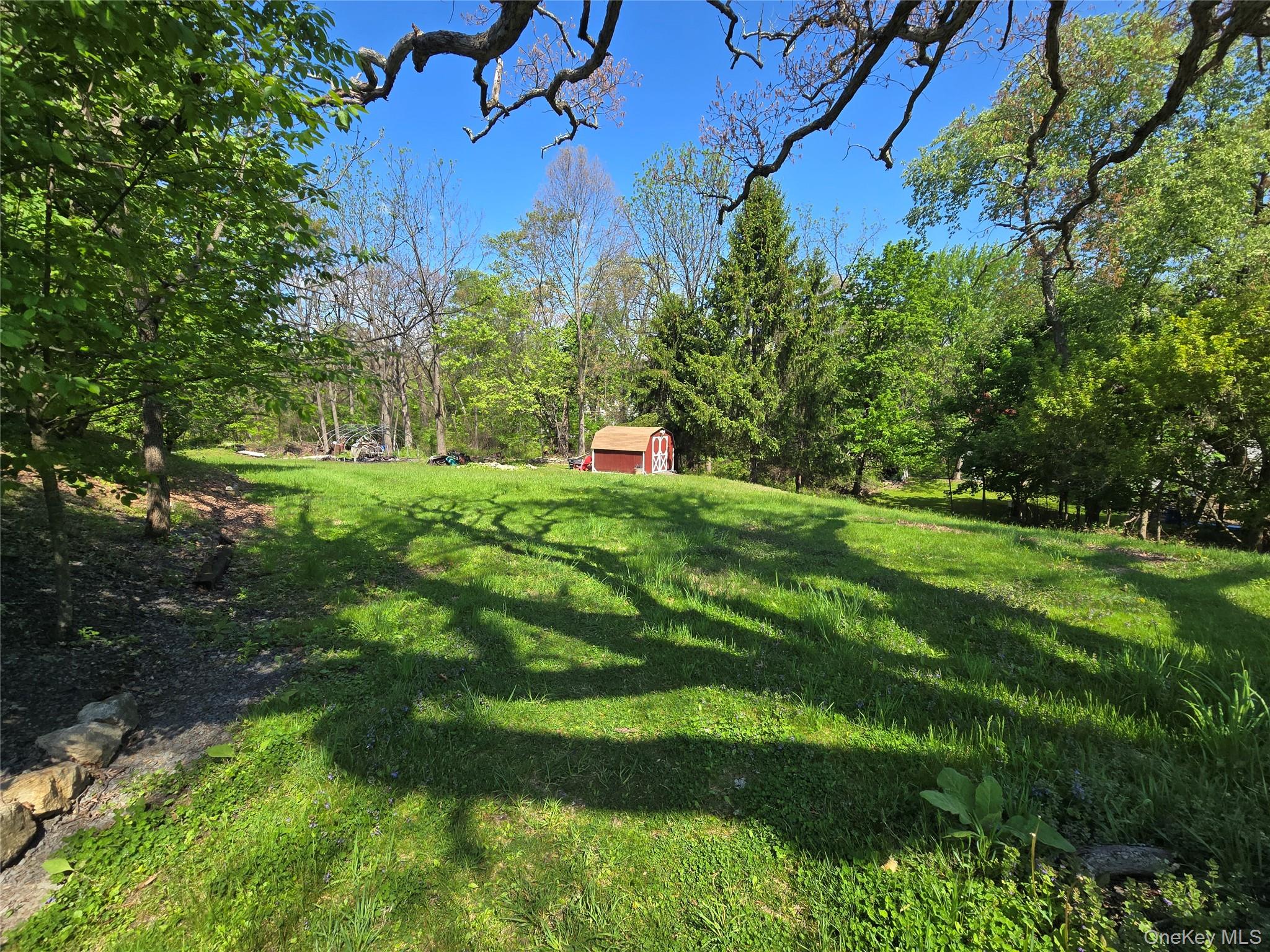 89 5th Avenue Property Photo 3