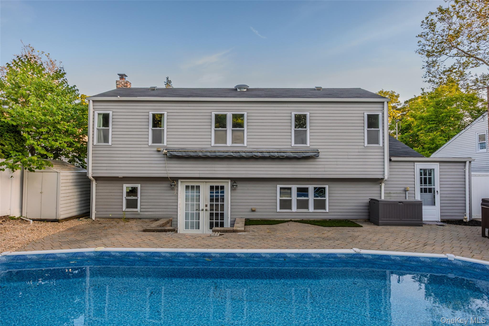 21 Via Continental Property Photo 33