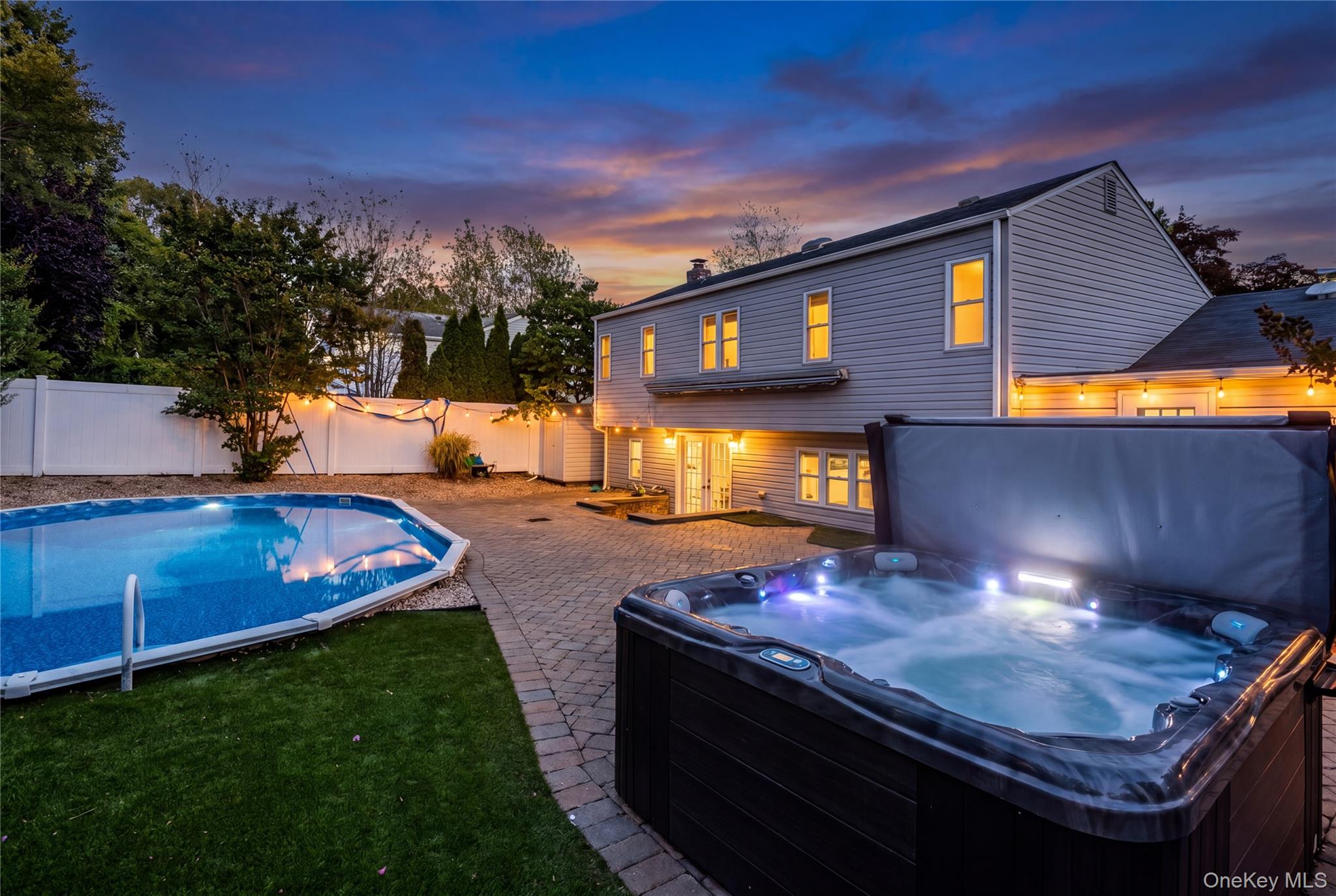 21 Via Continental Property Photo 36