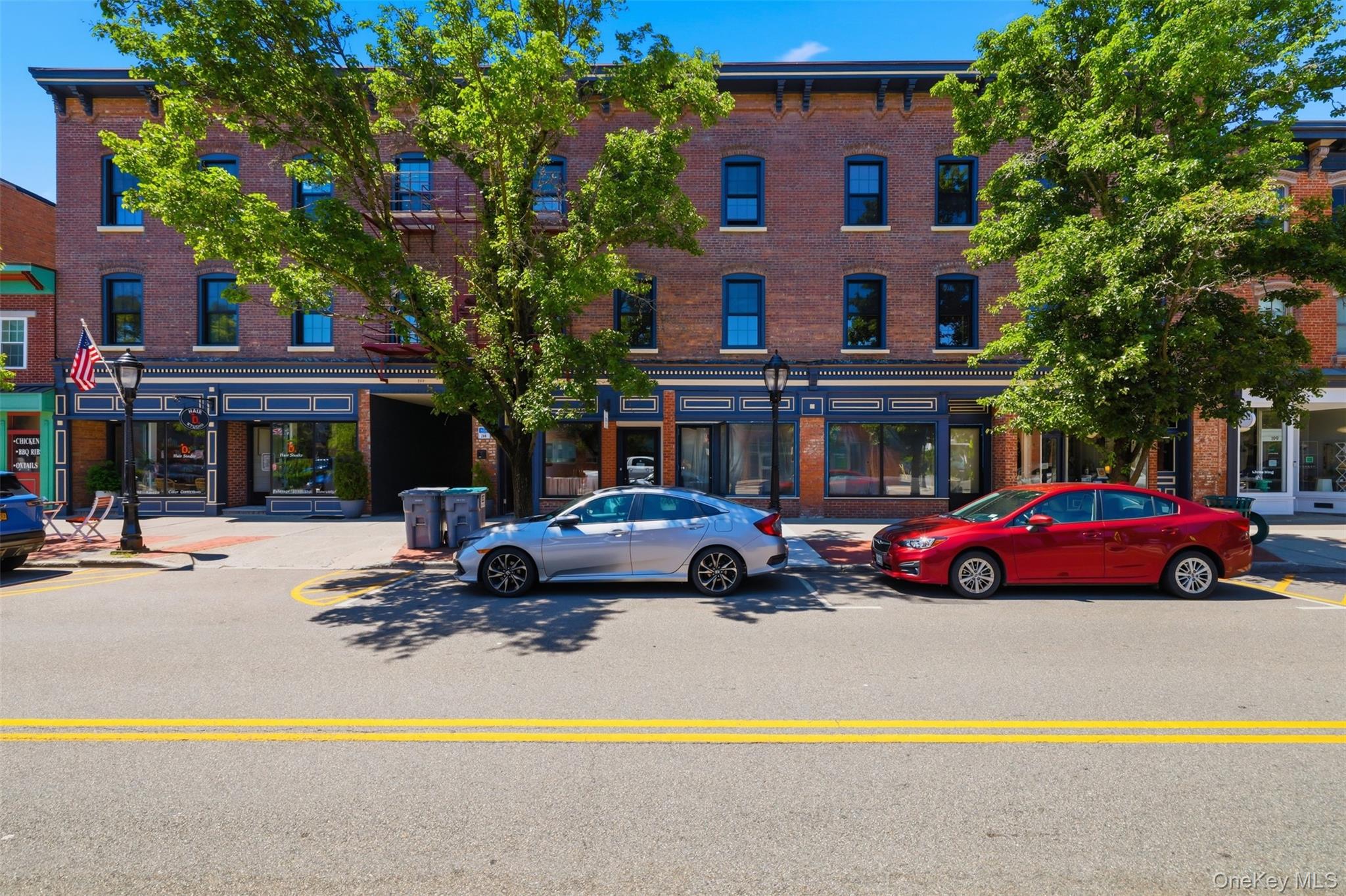 201 Main Street 2 Property Photo 1