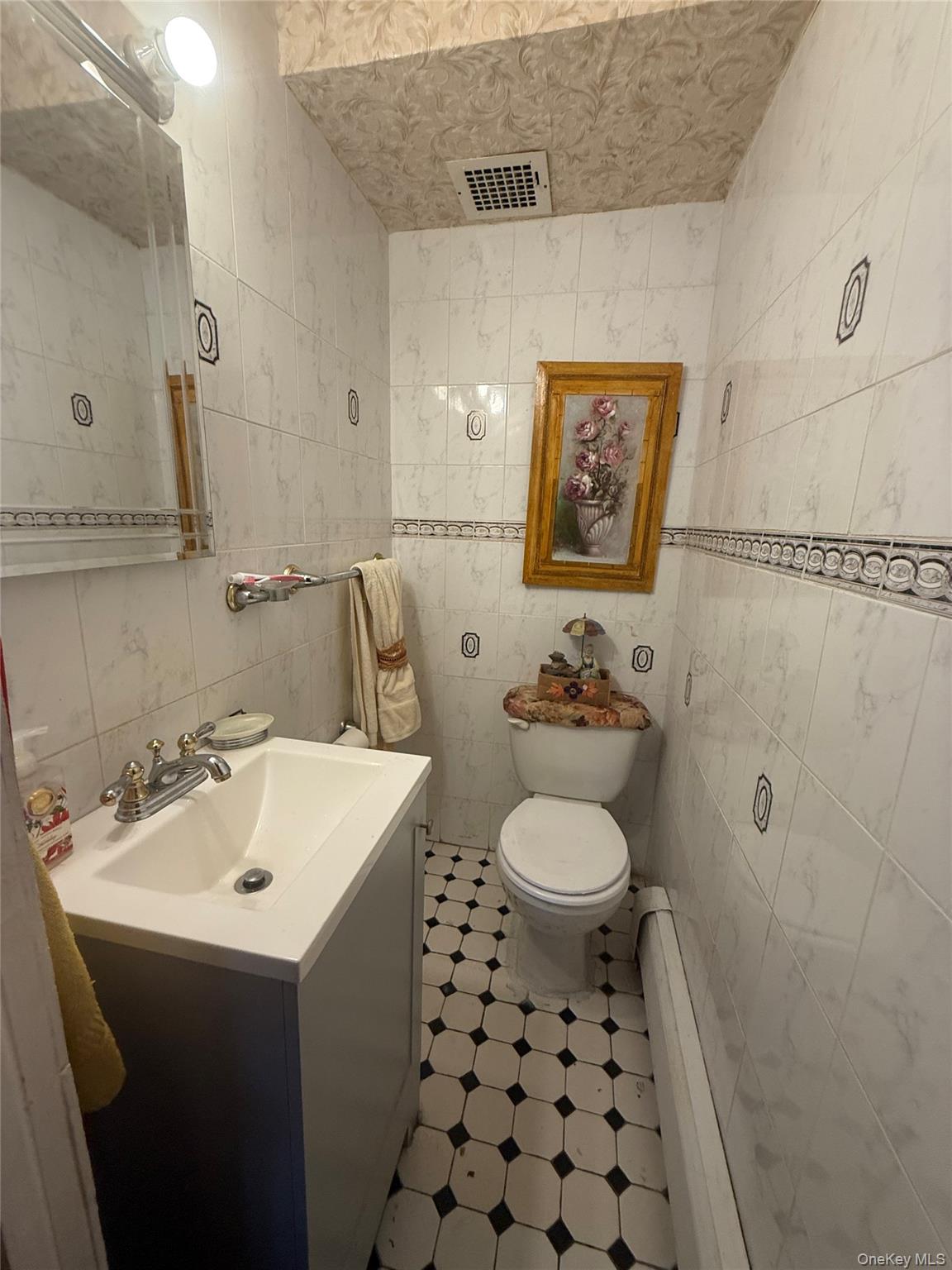 89-12 Desarc Road Property Photo 9