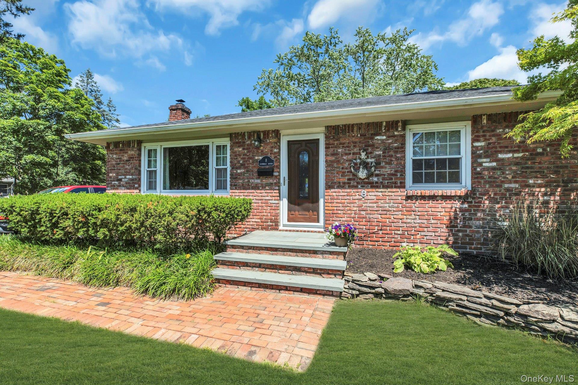 8 Eatondale Avenue Property Photo 7