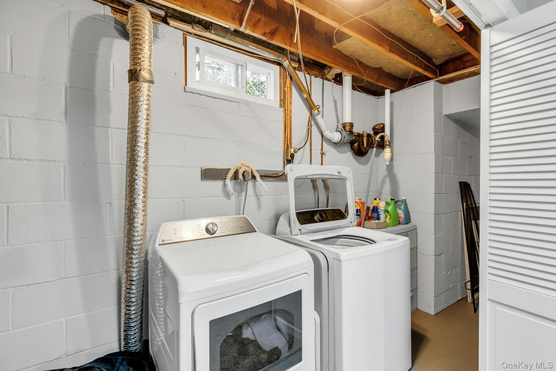 8 Eatondale Avenue Property Photo 20