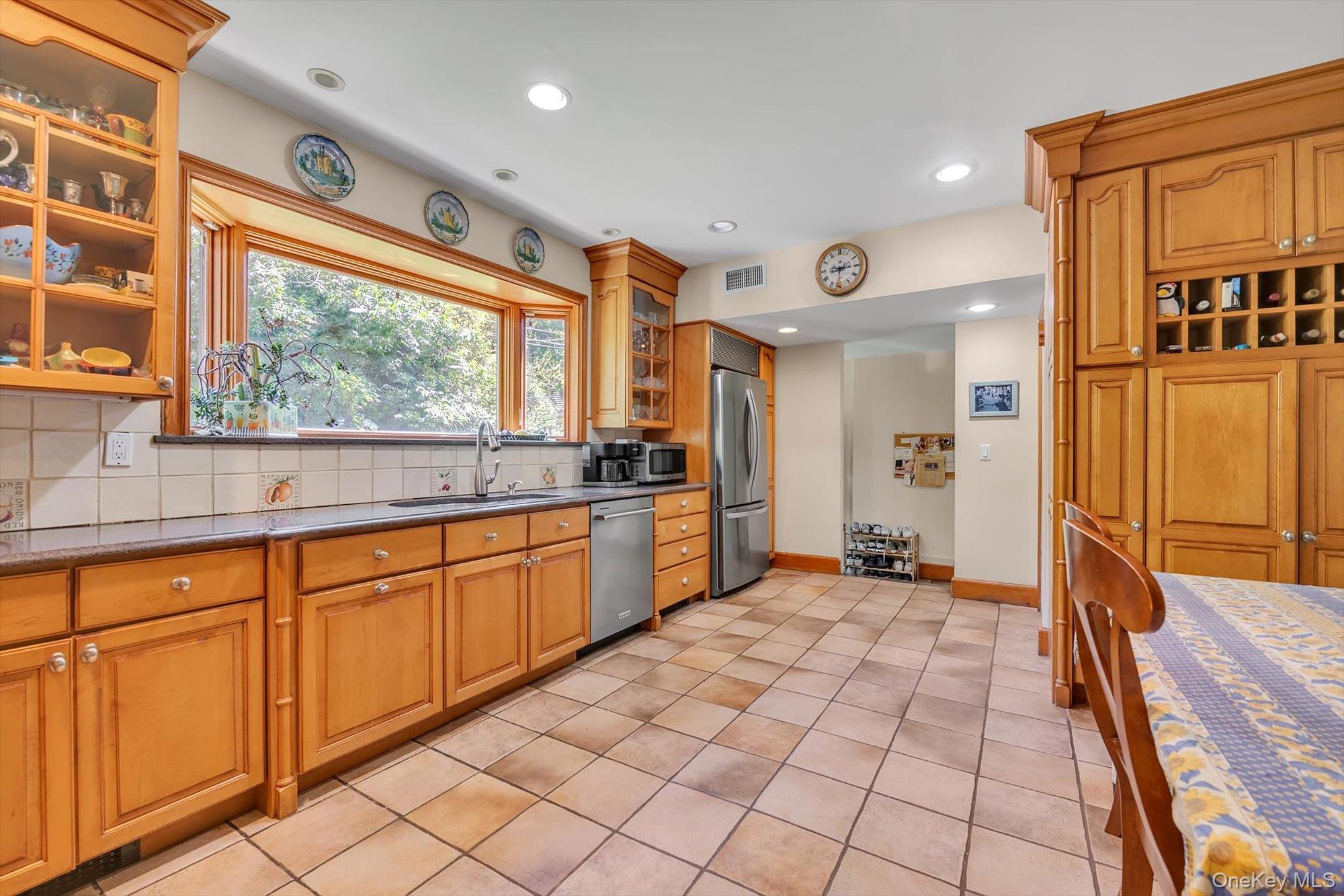 68 Beverly Road Property Photo 12