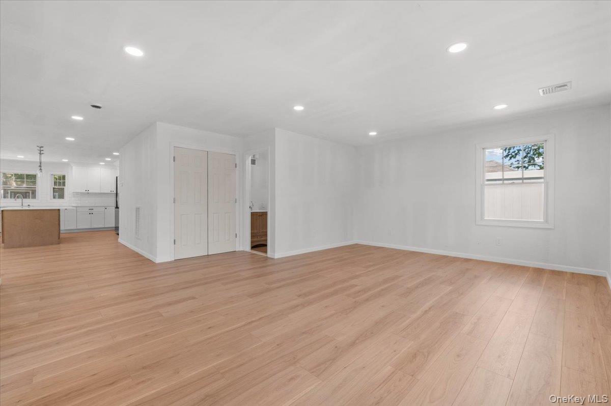 119 Sprucewood Drive Property Photo 8