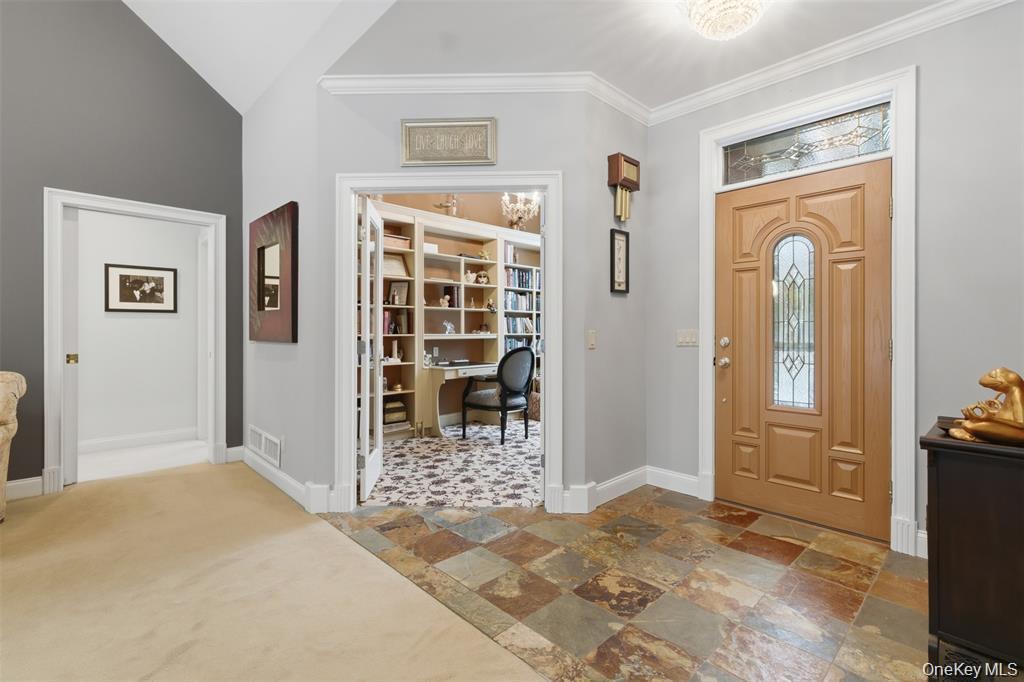 6 Foxwood Road Property Photo 7