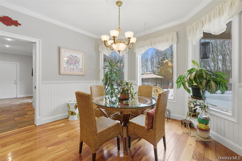 6 Foxwood Road Property Photo 16