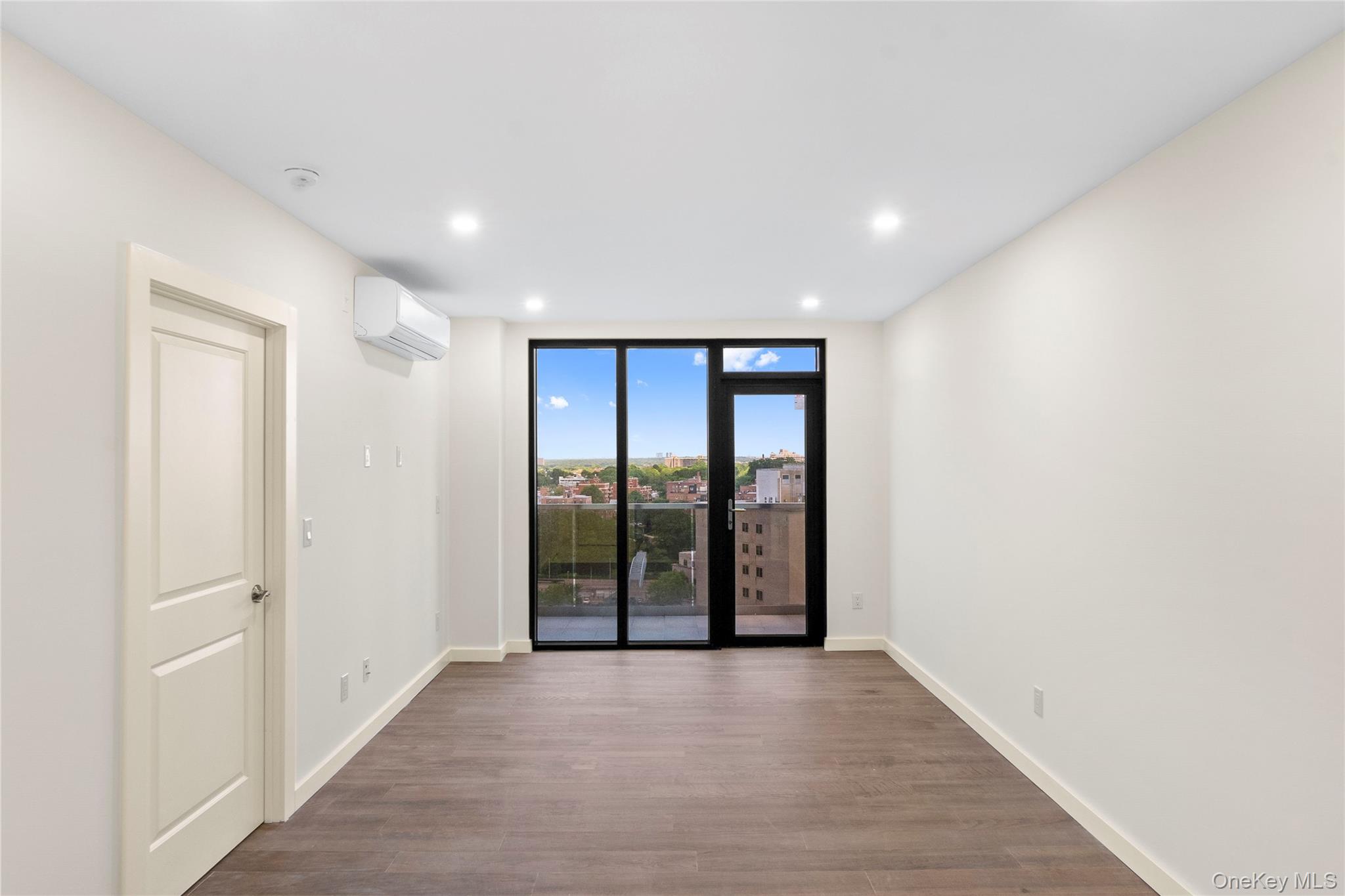 124-28 Queens Boulevard 11c Property Photo 6