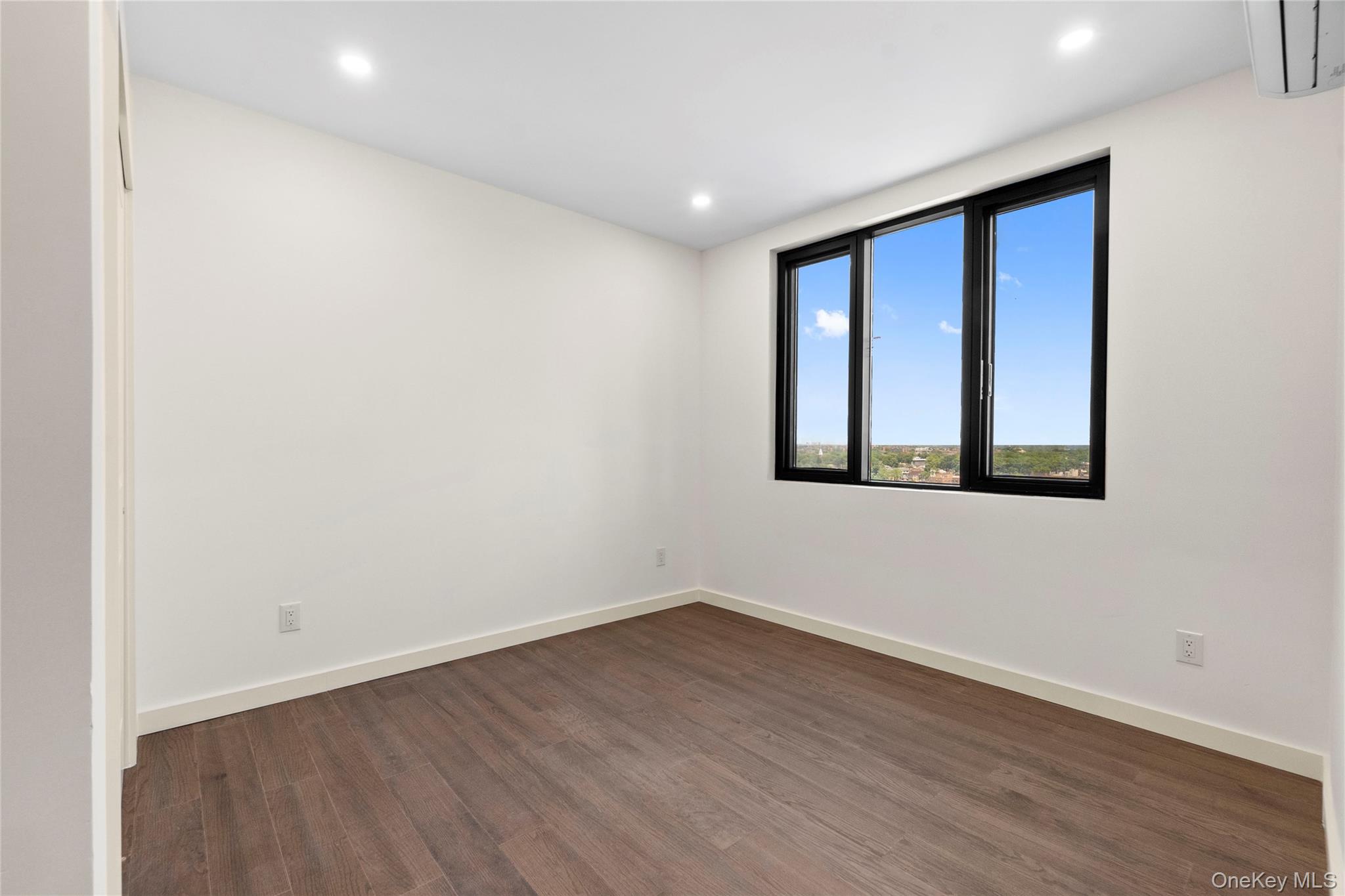 124-28 Queens Boulevard 11c Property Photo 10
